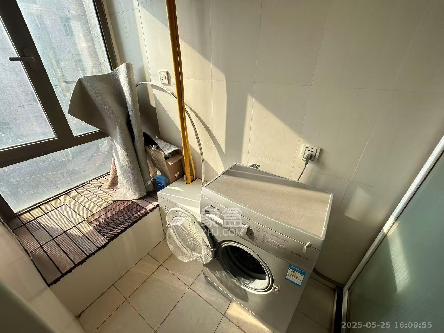 汀兰雅苑 1室0厅0卫 2000.0元/月 汀兰雅苑 1室0厅0卫 2000.0元/月室内图