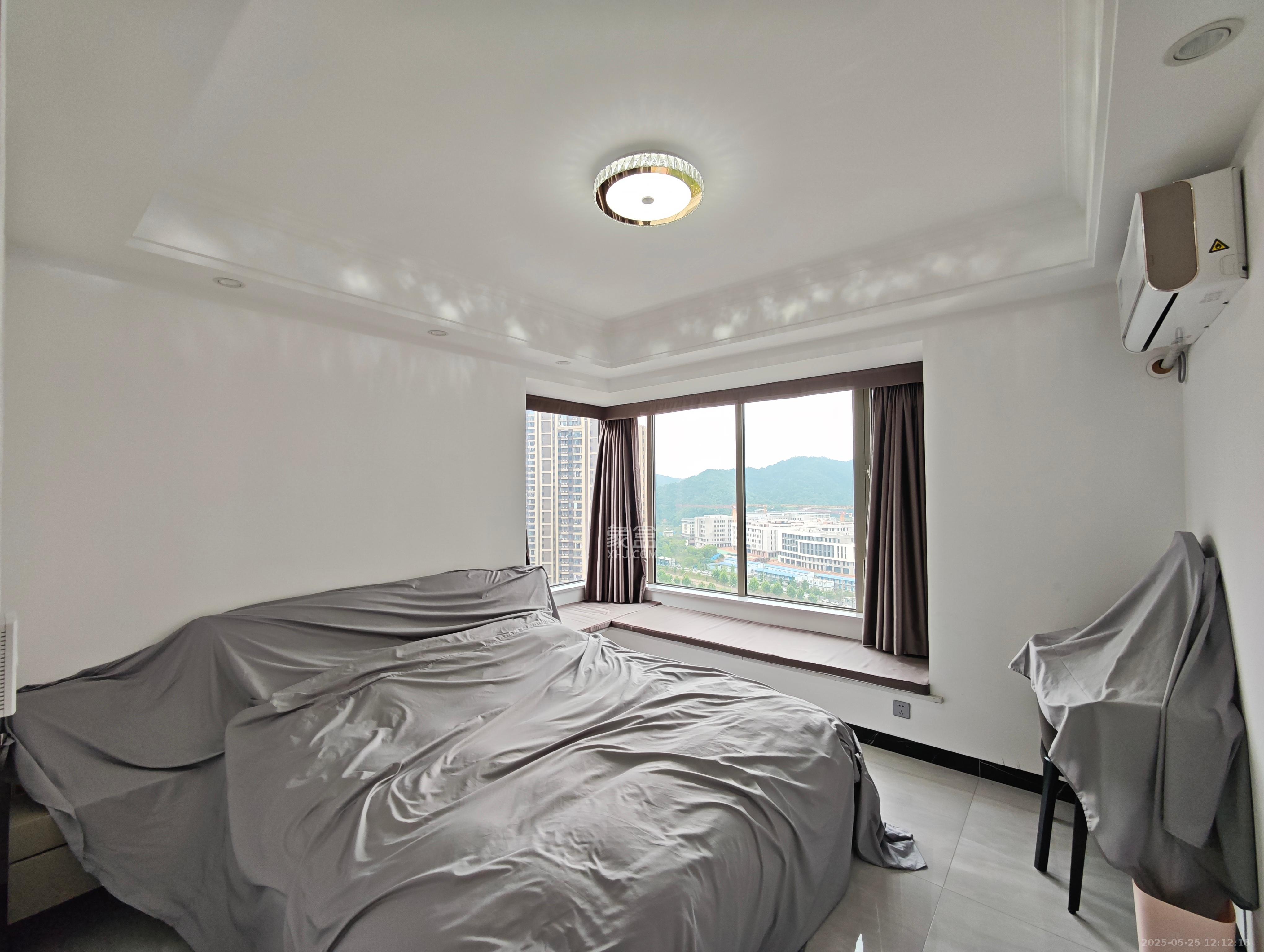 梅溪湖金茂湾 4室2厅2卫 5000.0元/月 梅溪湖金茂湾 4室2厅2卫 5000.0元/月室内图