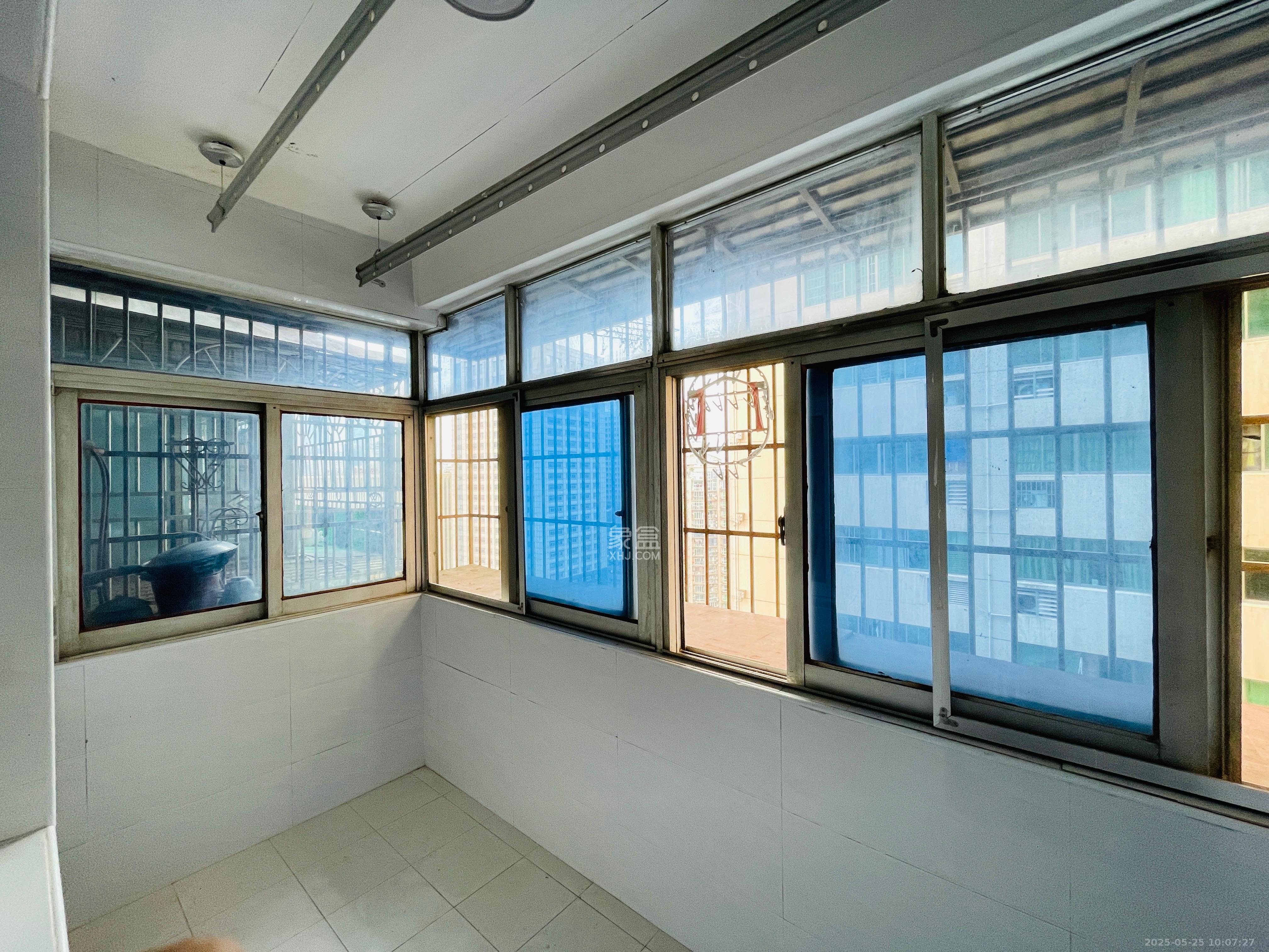 远东公寓  3室2厅1卫   2800.00元/月室内图