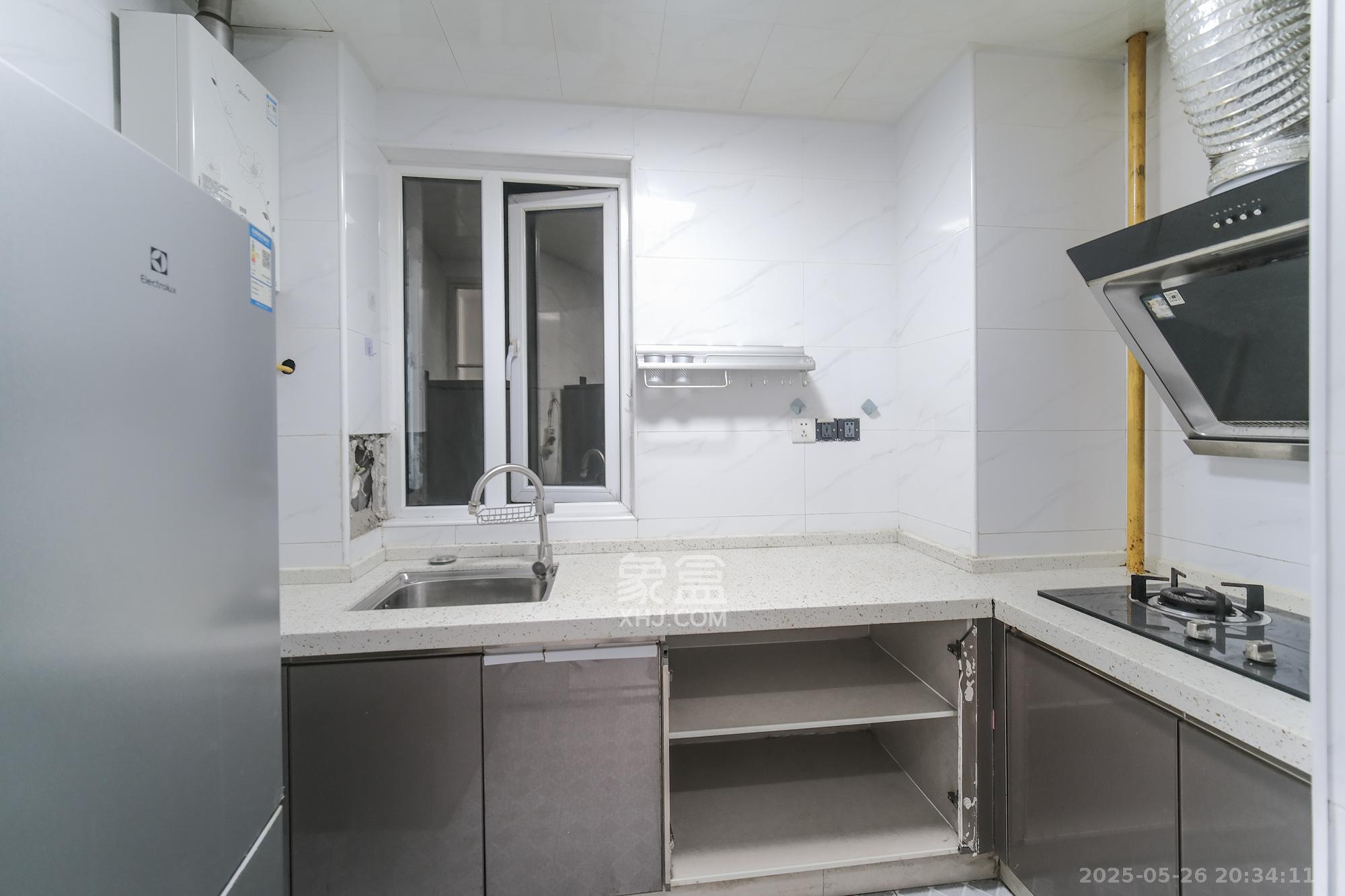 荣盛花语城 1室2厅1卫 56.0万 荣盛花语城 1室2厅1卫 56.0万厨房