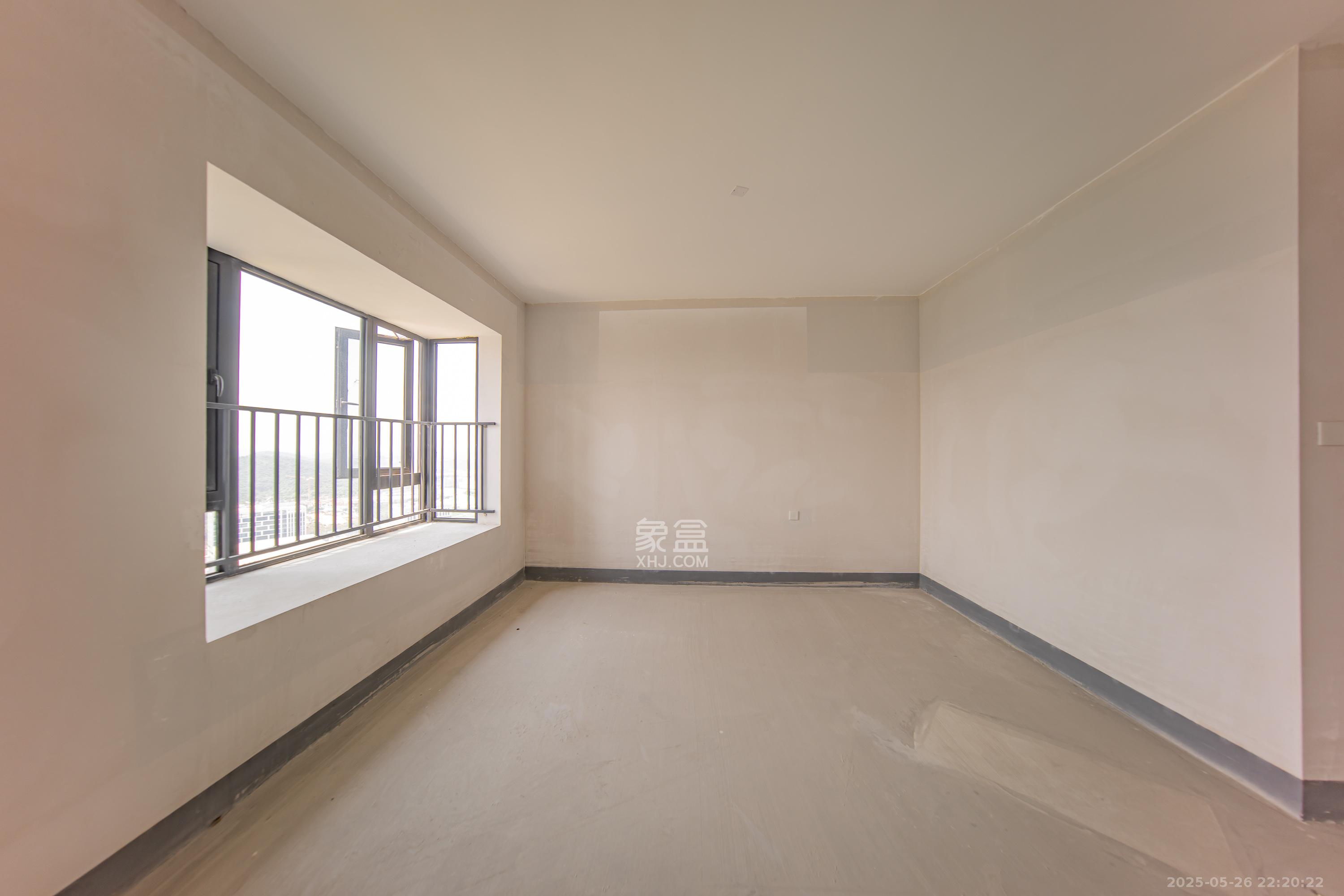 建投象山国际  4室2厅2卫   147.00万卧室