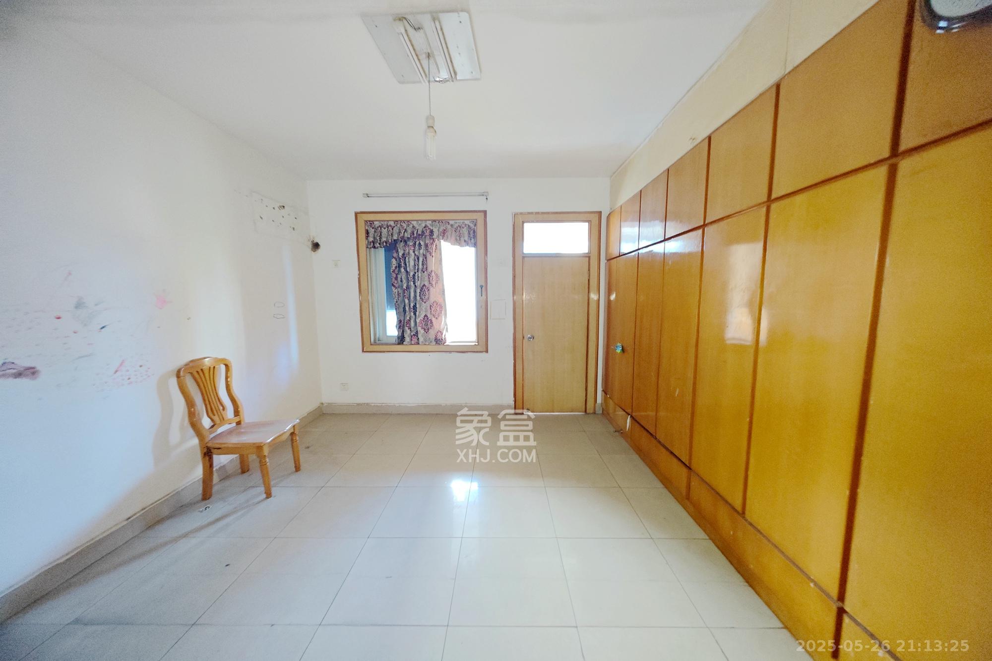 长沙市老干部休养所  4室2厅2卫    78.5万 长沙市老干部休养所  4室2厅2卫    78.5万卧室