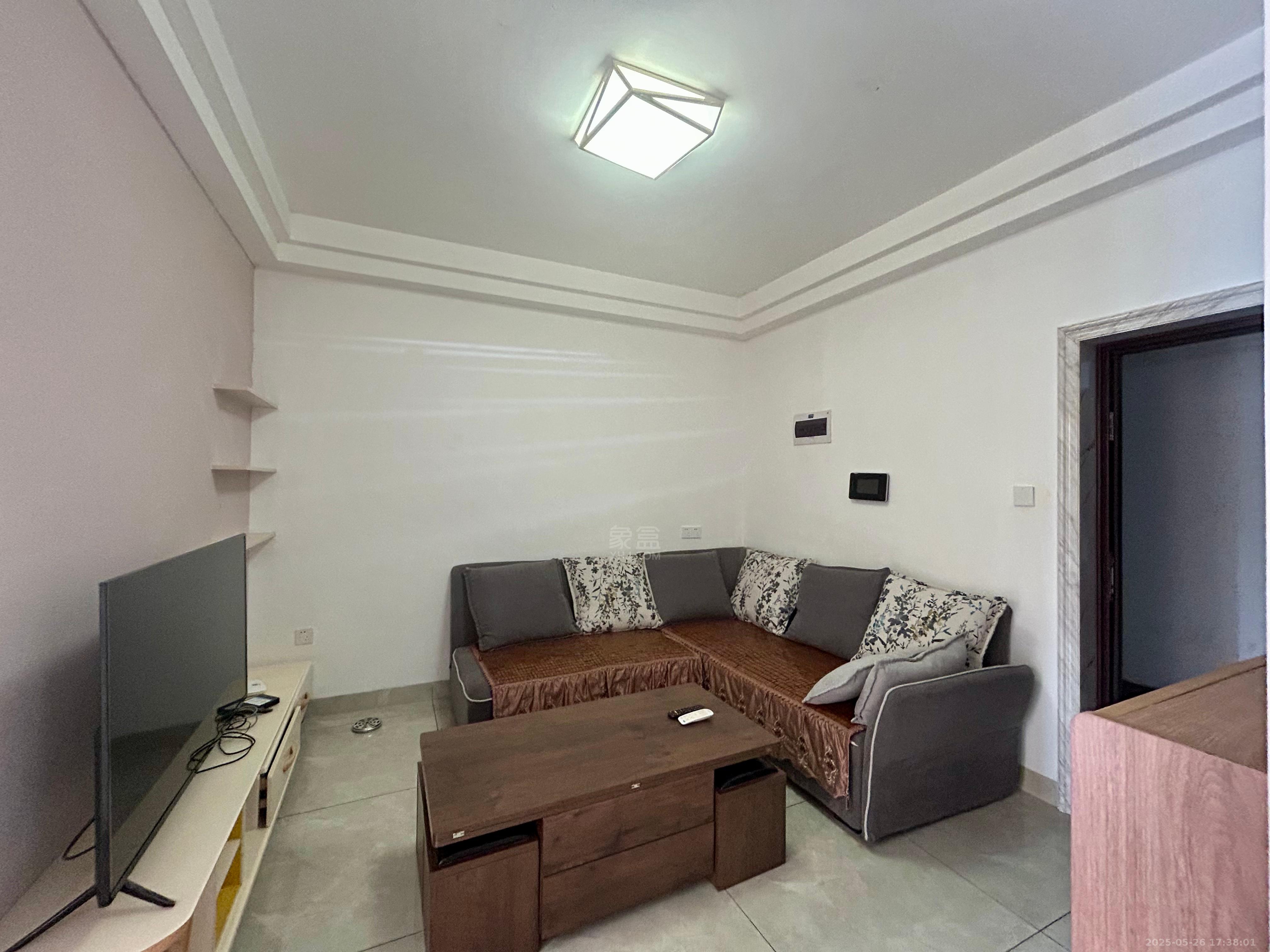 栗雨香堤 1室1厅1卫 1300.0元/月 栗雨香堤 1室1厅1卫 1300.0元/月室内图