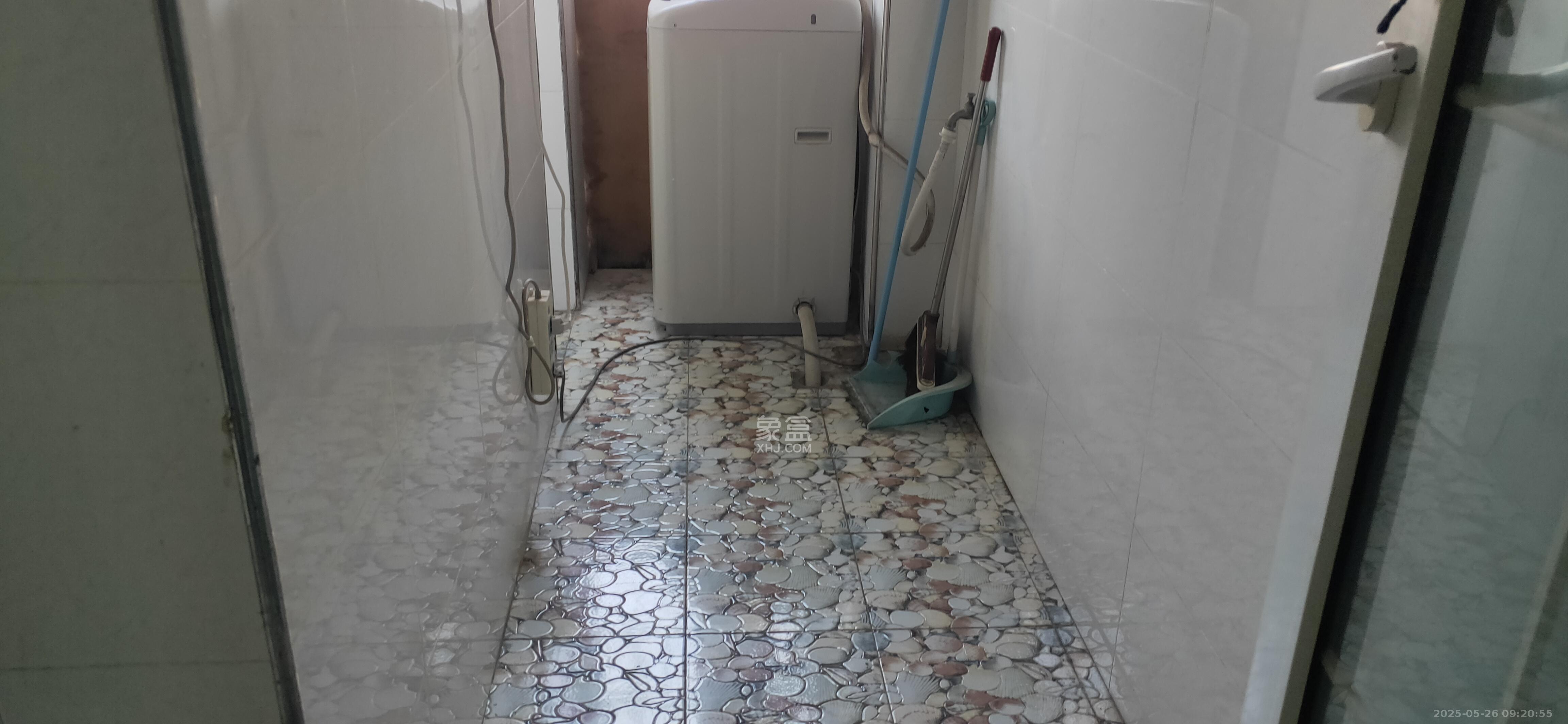 汇都公寓 2室1厅1卫 1600.0元/月 汇都公寓 2室1厅1卫 1600.0元/月室内图