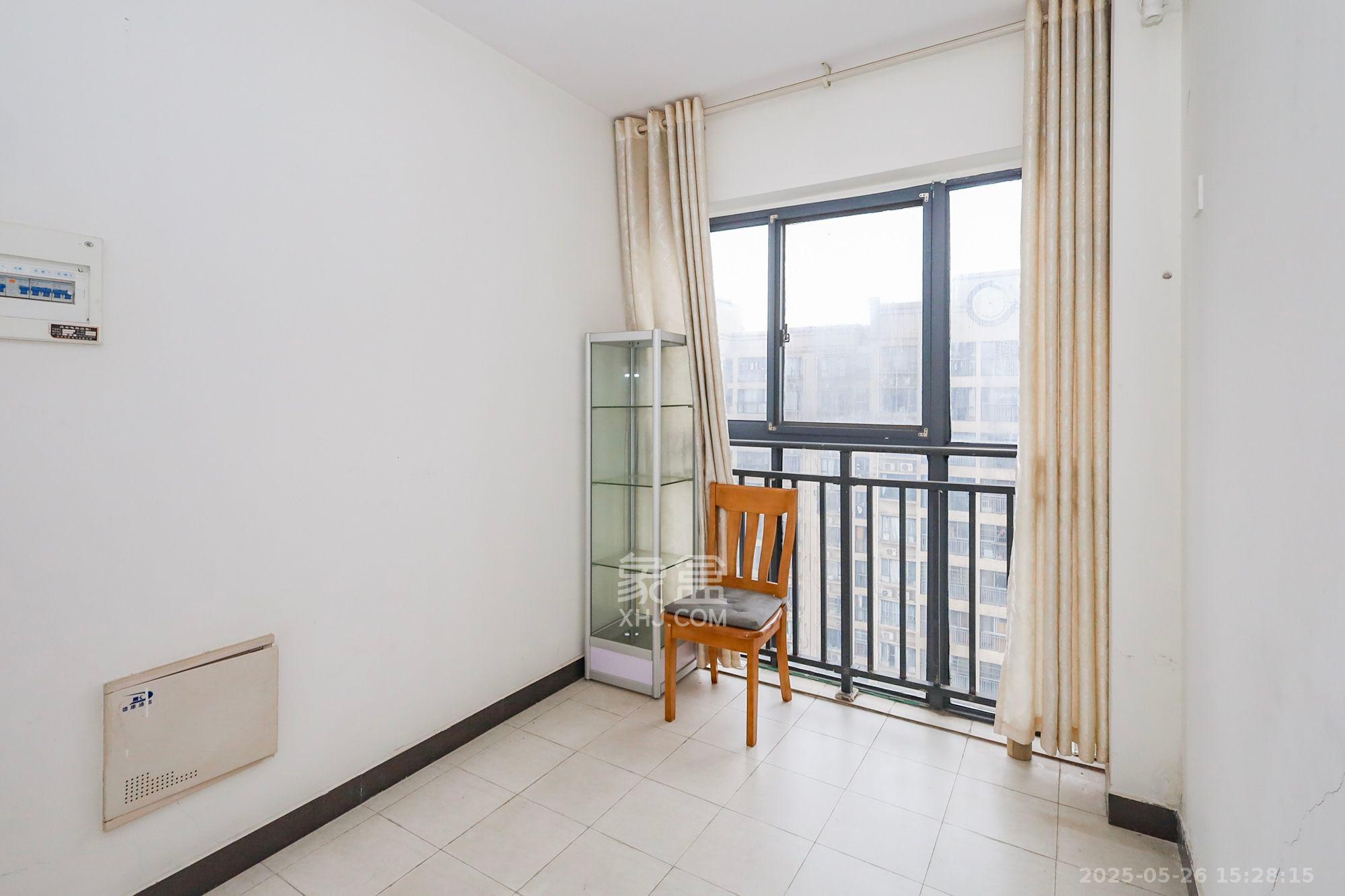 钰龙天下一期 3室2厅2卫 3600.0元/月 钰龙天下一期 3室2厅2卫 3600.0元/月室内图