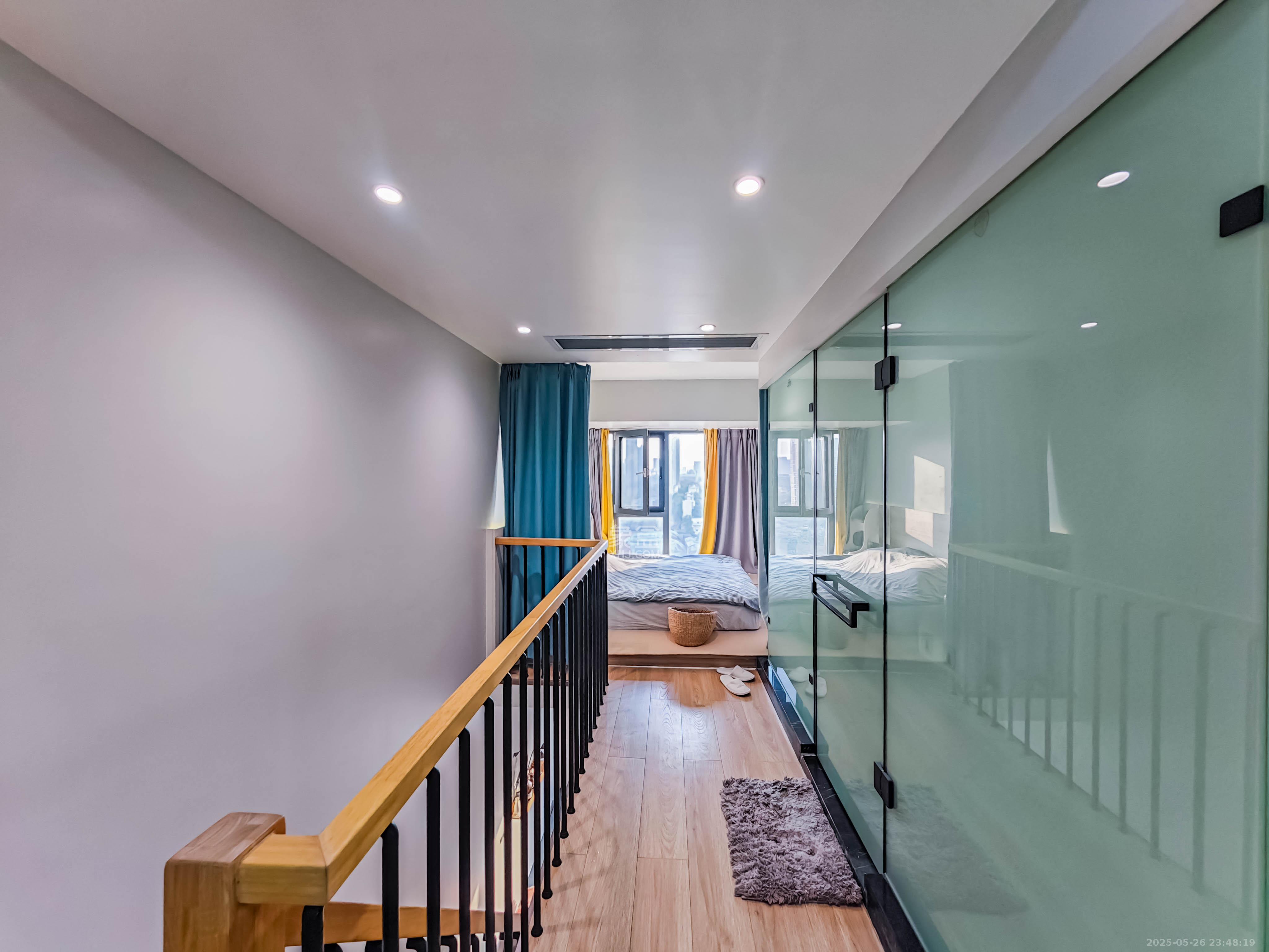 金色loft（鑫秋大厦）  2室2厅1卫   65.00万其他