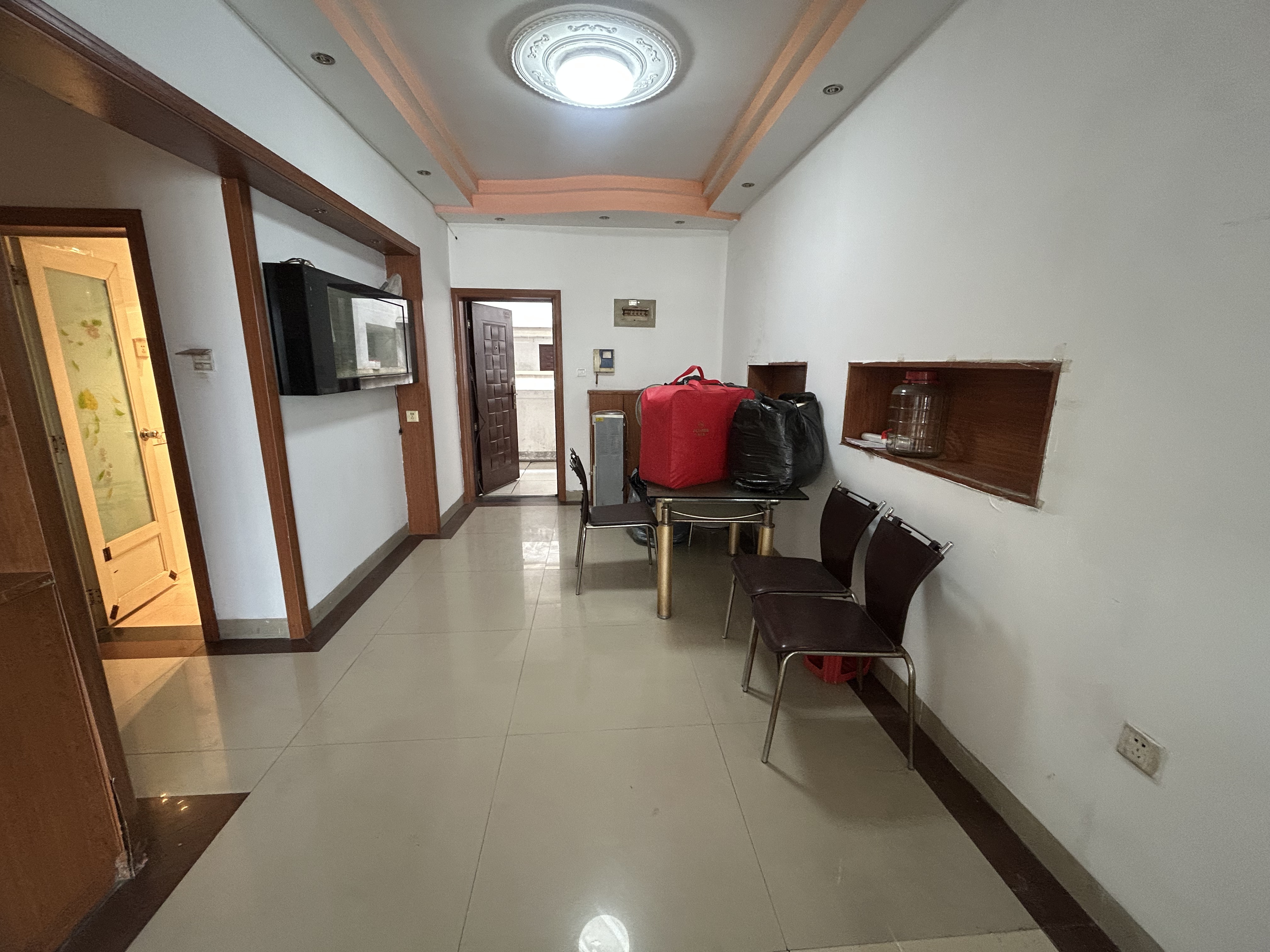 东湖绿洲 3室2厅2卫 48.0万 东湖绿洲 3室2厅2卫 48.0万室内图