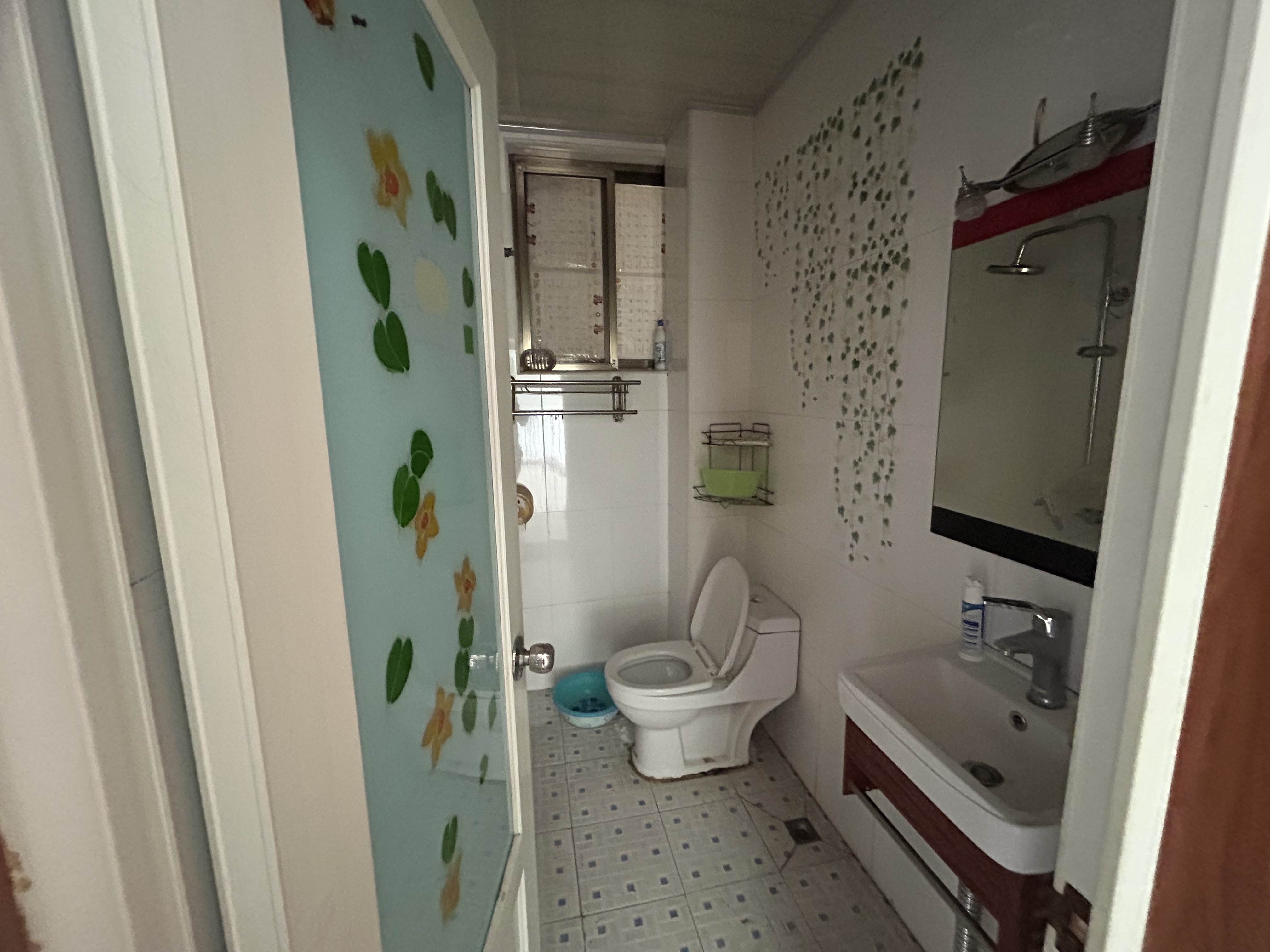 东湖绿洲 3室2厅2卫 48.0万 东湖绿洲 3室2厅2卫 48.0万室内图