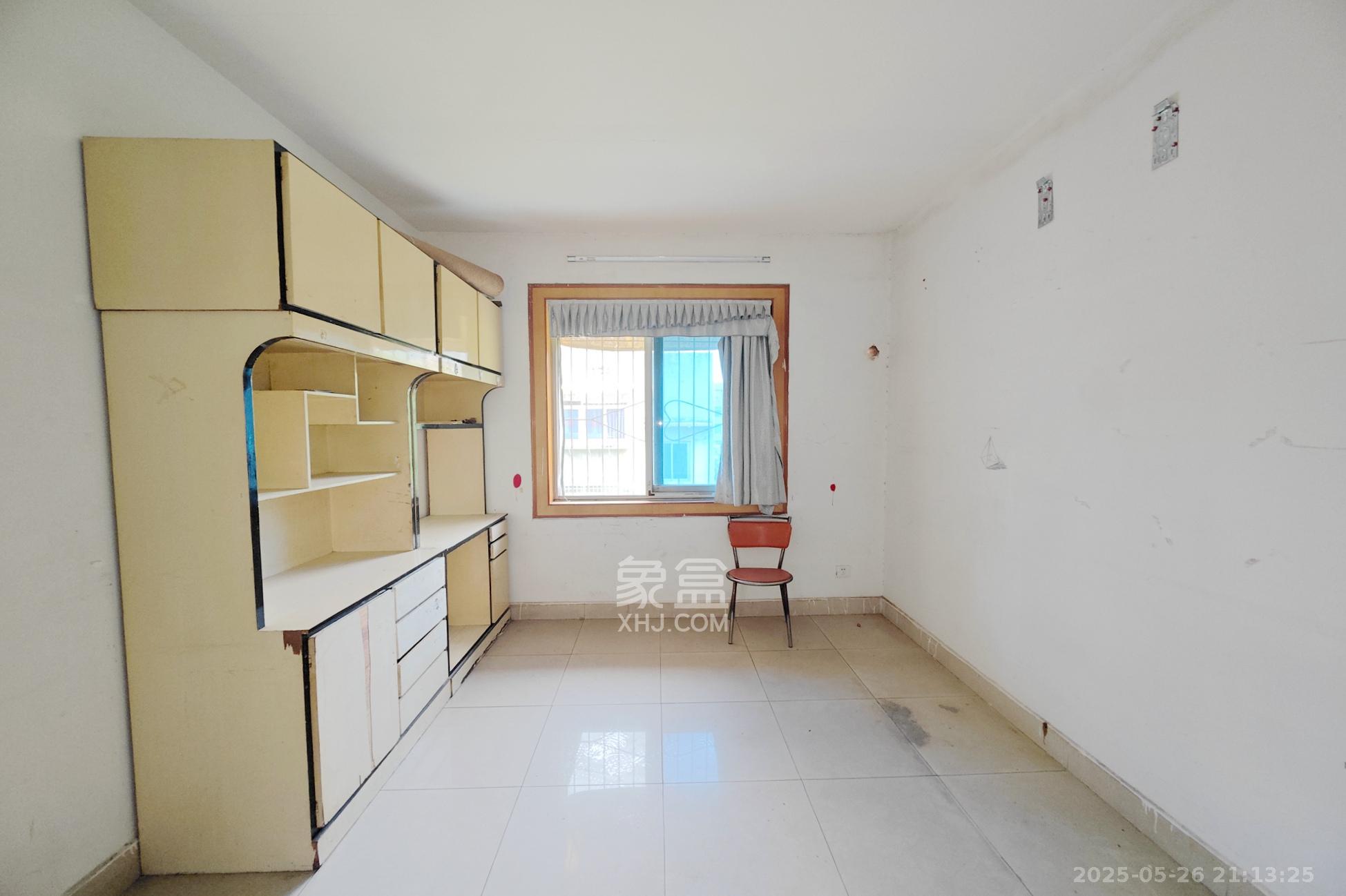 长沙市老干部休养所  4室2厅2卫    78.5万 长沙市老干部休养所  4室2厅2卫    78.5万卧室