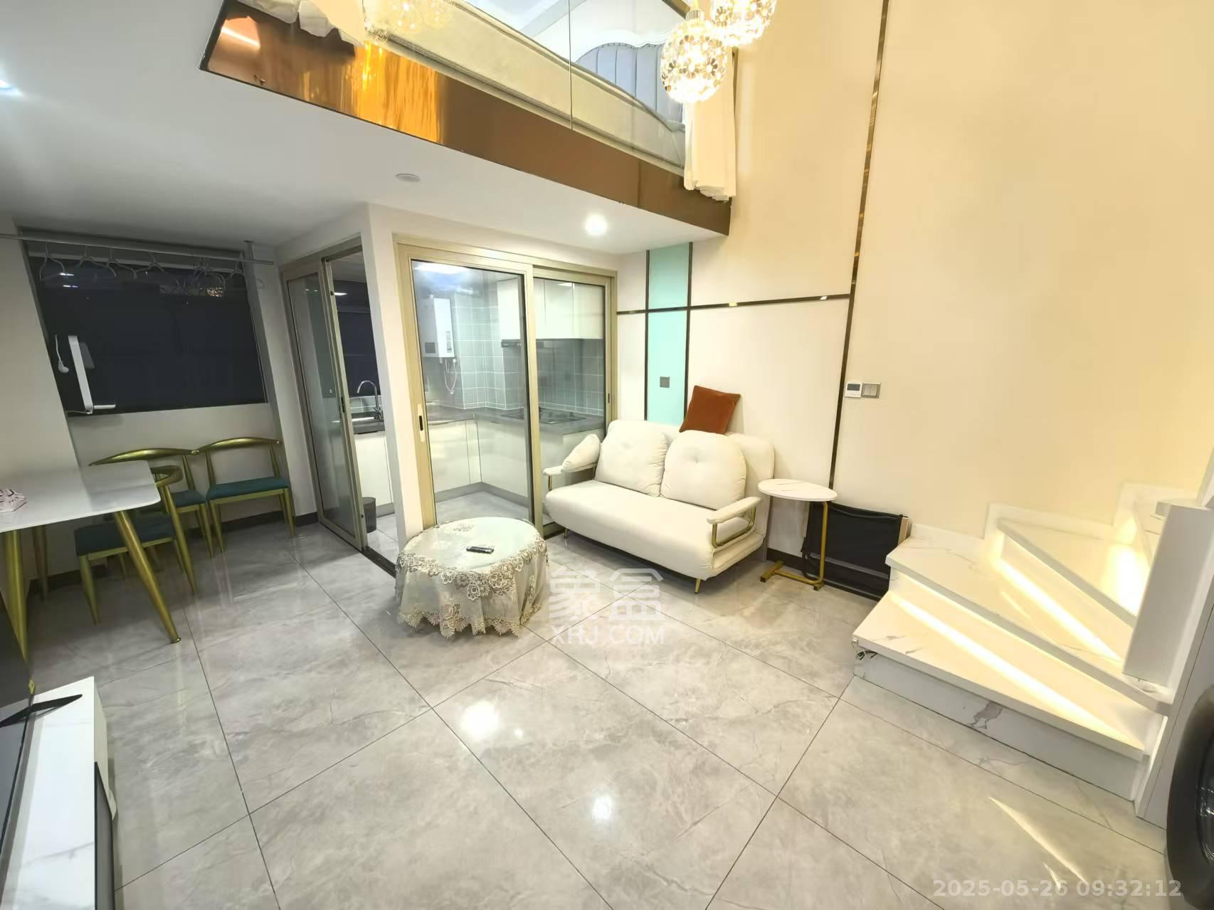 天鸿天府(天鸿中央大院) 2室1厅1卫 1900.0元/月 天鸿天府(天鸿中央大院) 2室1厅1卫 1900.0元/月室内图