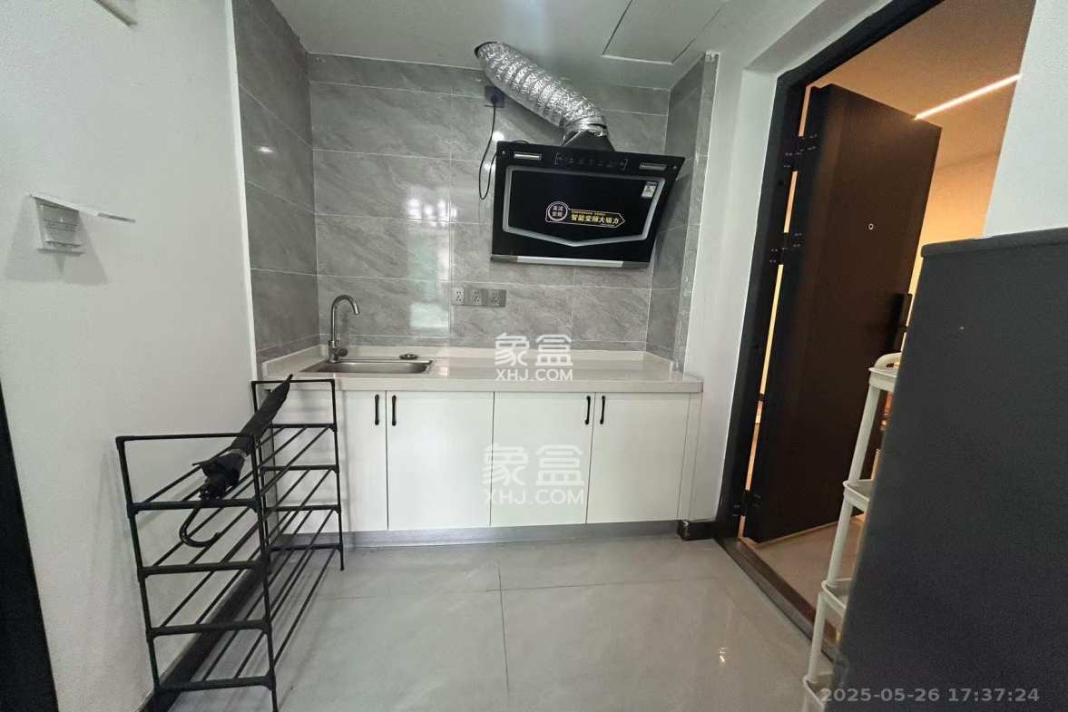 金峰小区北院(七里营社区)  4室2厅1卫    1600.0元/月 金峰小区北院(七里营社区)  4室2厅1卫    1600.0元/月室内图