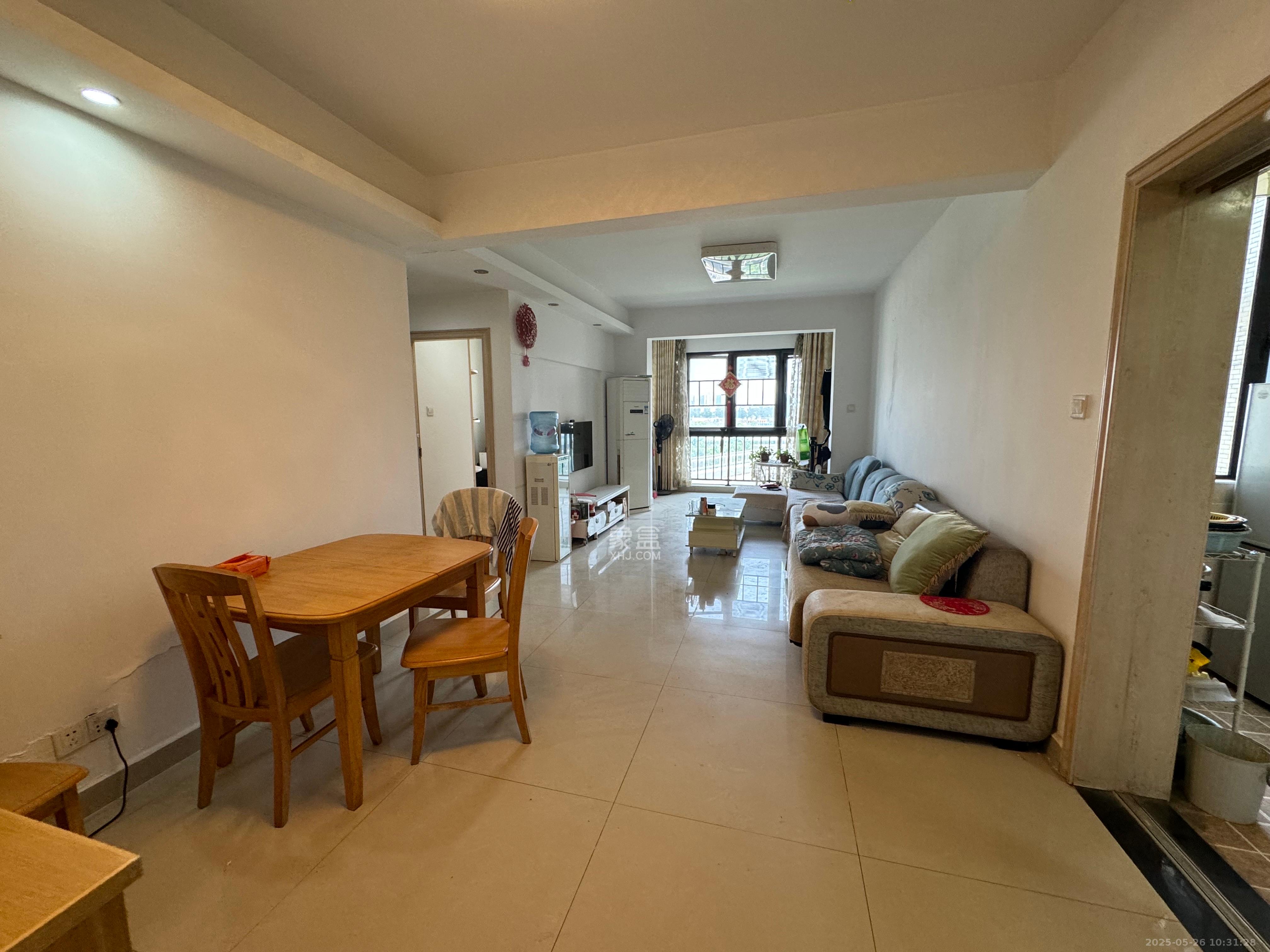 上东辛顿公寓 2室1厅1卫 2400.0元/月 上东辛顿公寓 2室1厅1卫 2400.0元/月室内图