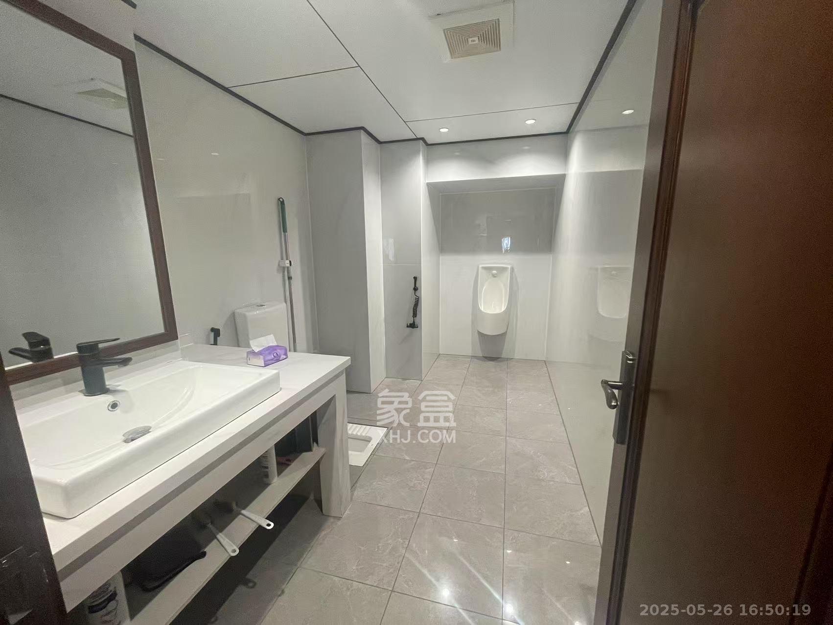 华润翡翠府 1室0厅0卫 22000.0元/月 华润翡翠府 1室0厅0卫 22000.0元/月室内图