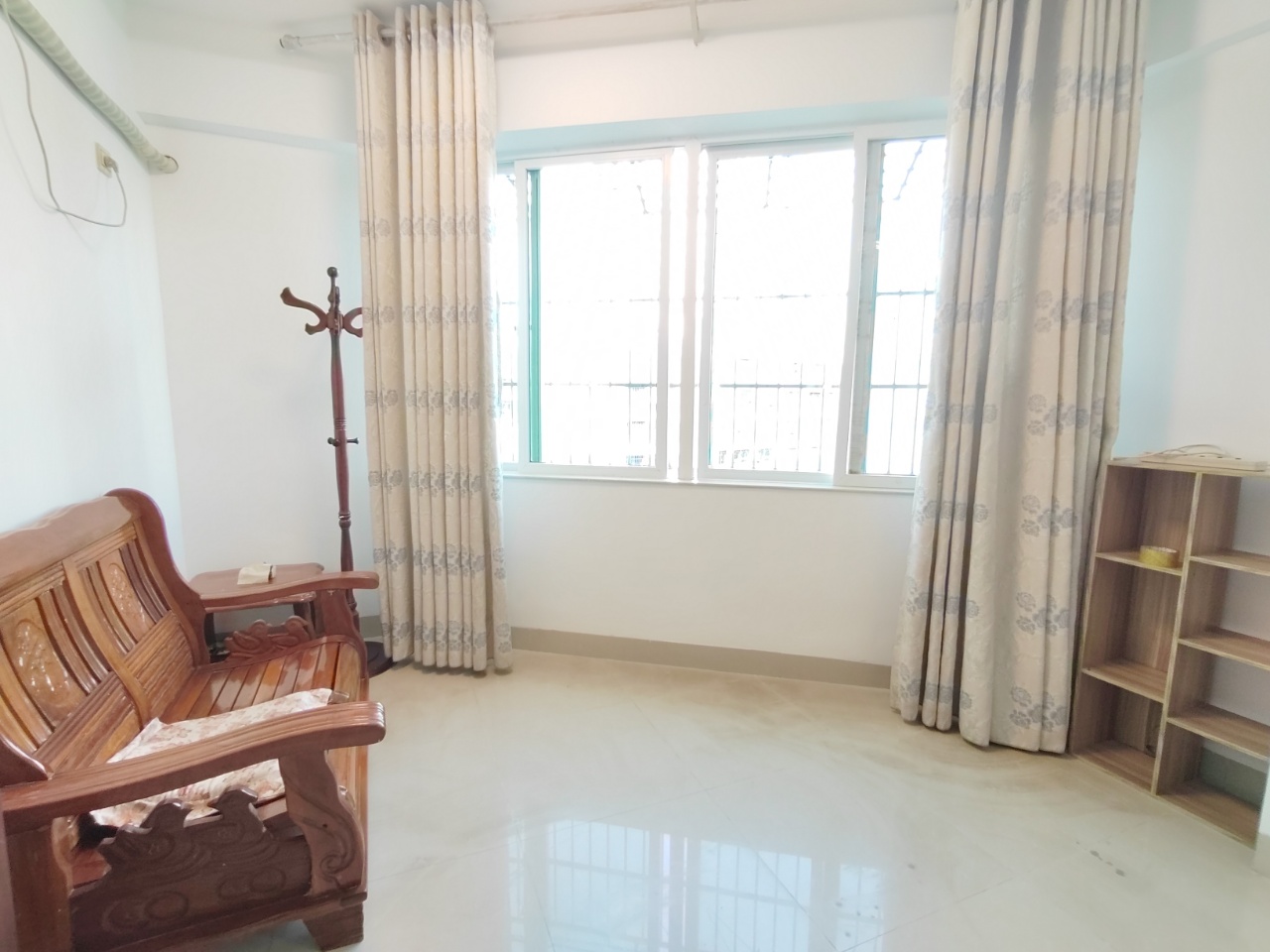 滨河花苑(原千代大厦) 2室0厅0卫 85.0万 滨河花苑(原千代大厦) 2室0厅0卫 85.0万室内图