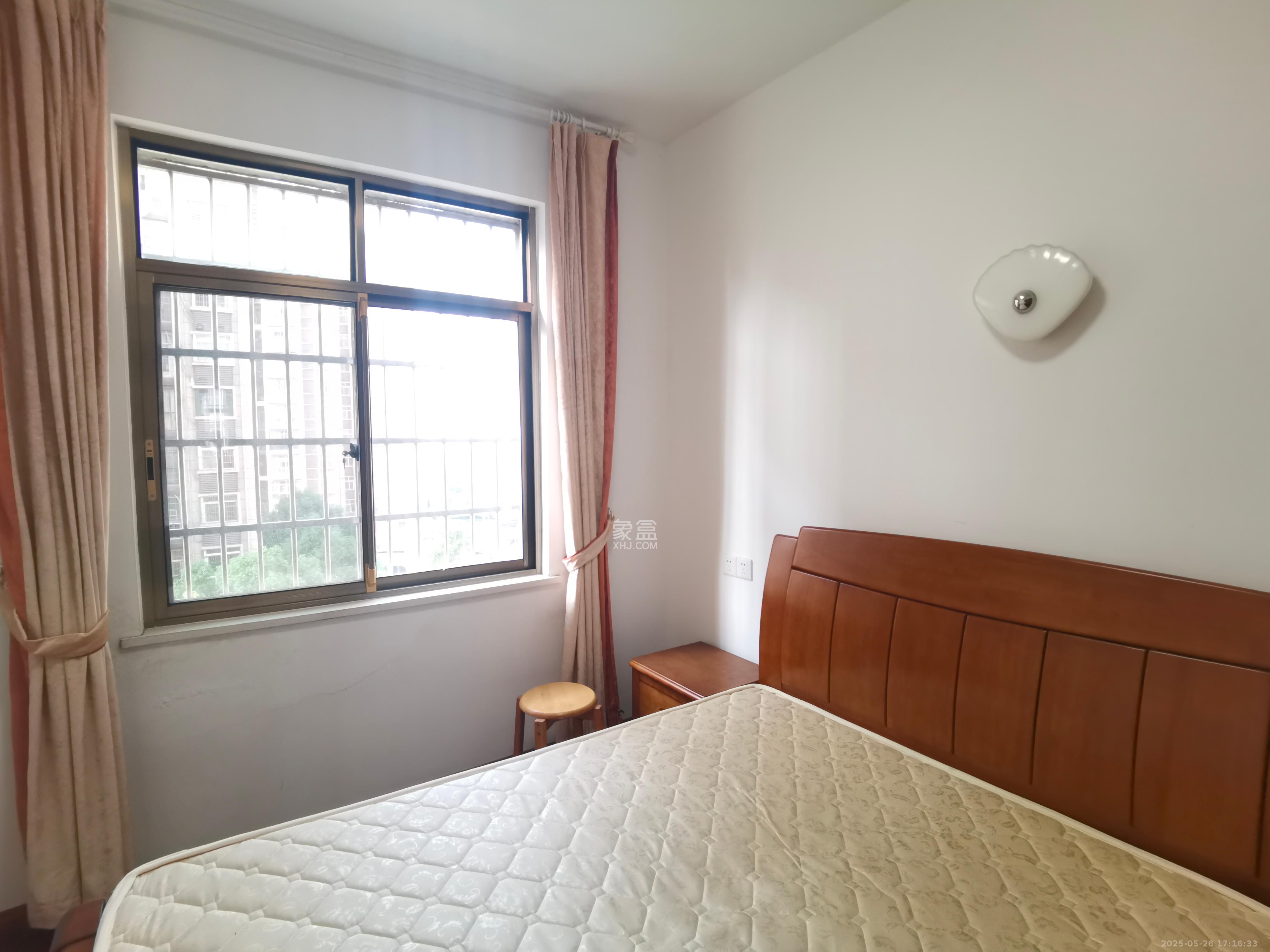 洋湖景园 2室1厅1卫 3000.0元/月 洋湖景园 2室1厅1卫 3000.0元/月室内图