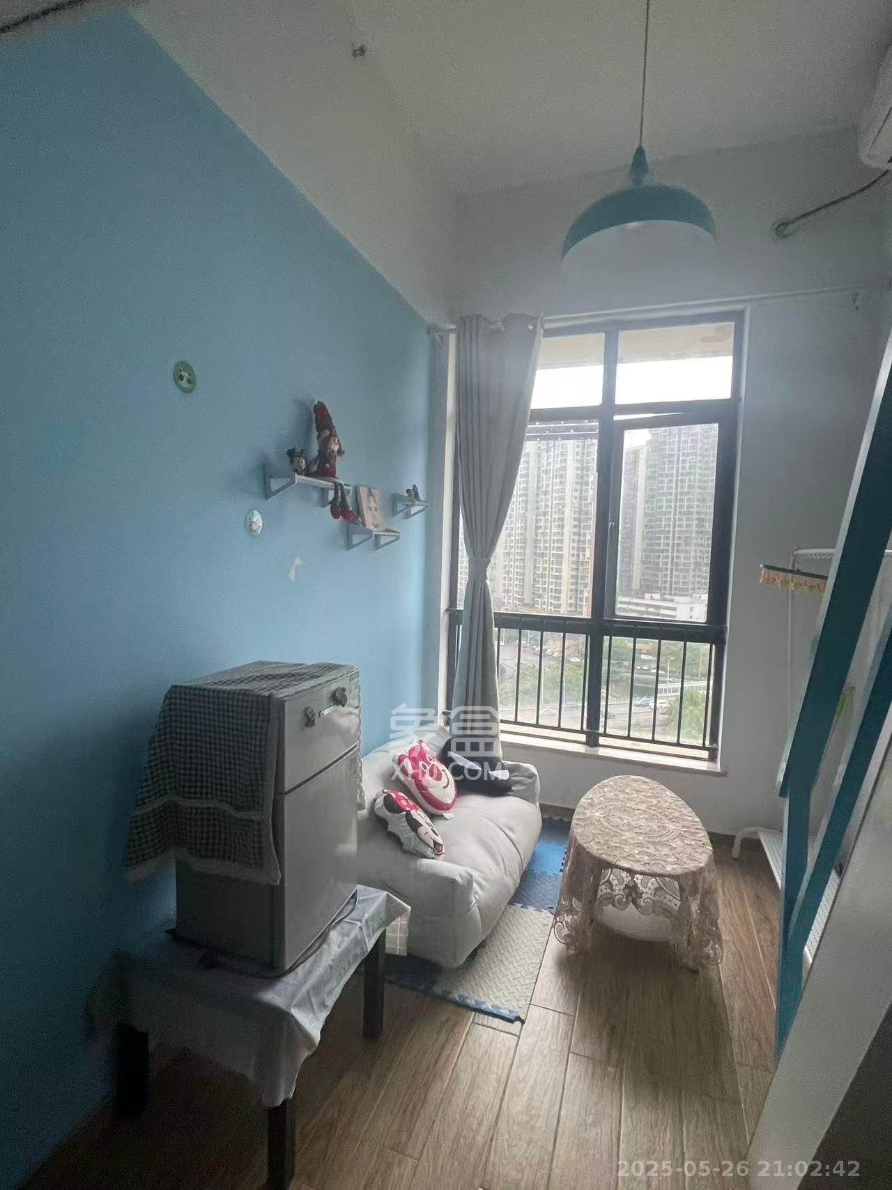 叠彩兰亭  1室1厅1卫   1200.00元/月室内图