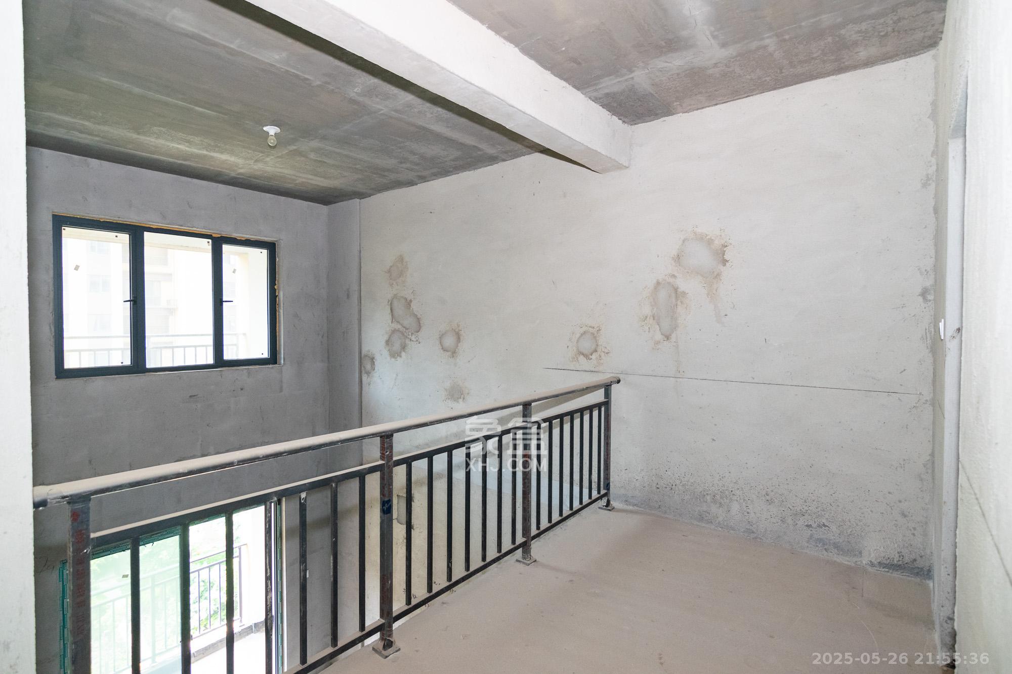 澳海谷山府 4室2厅2卫 85.0万 澳海谷山府 4室2厅2卫 85.0万其他