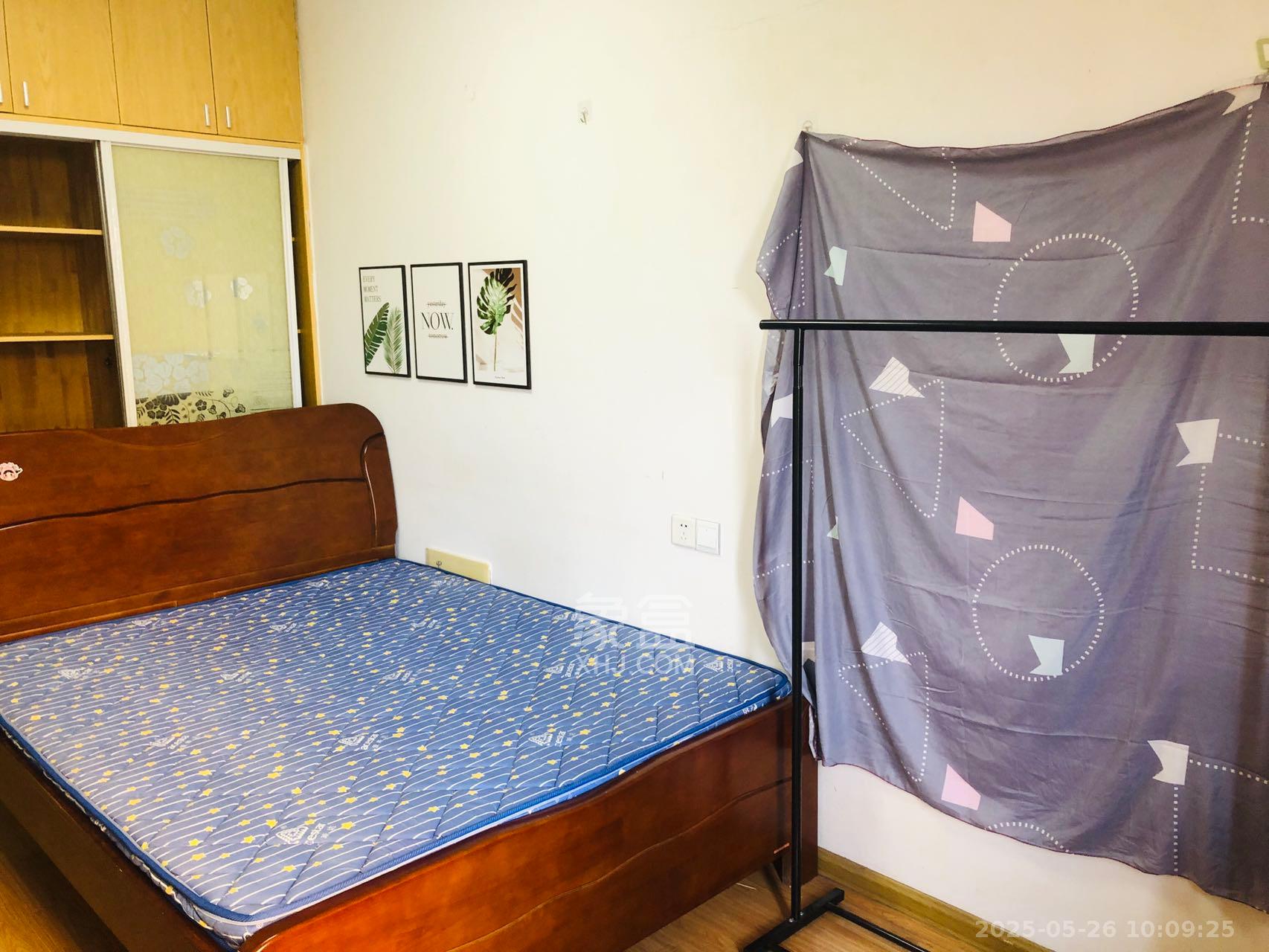 中建芙蓉工社  1室1厅1卫   1200.00元/月室内图