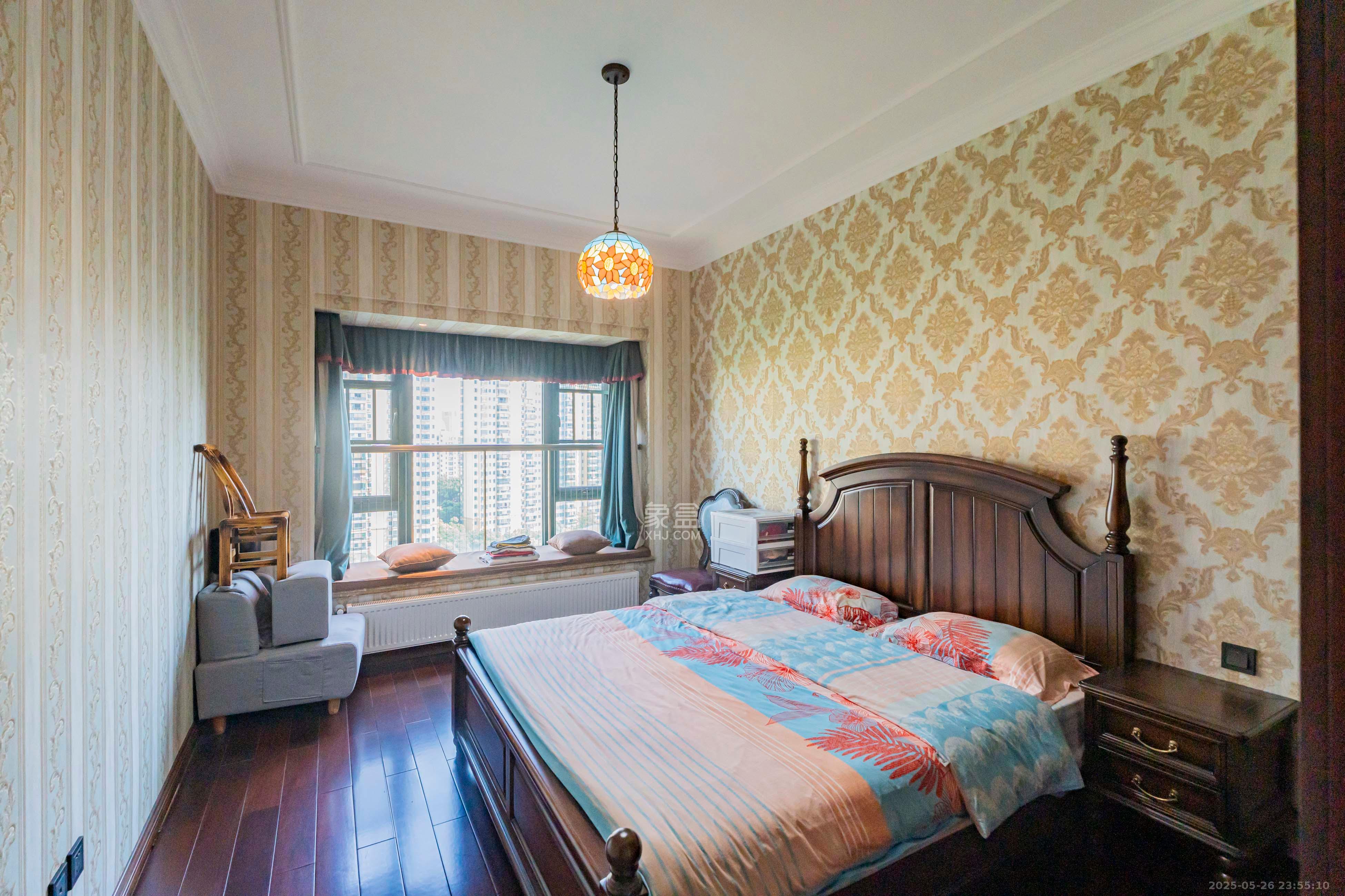 恒大雅苑 5室2厅3卫 280.0万 恒大雅苑 5室2厅3卫 280.0万卧室