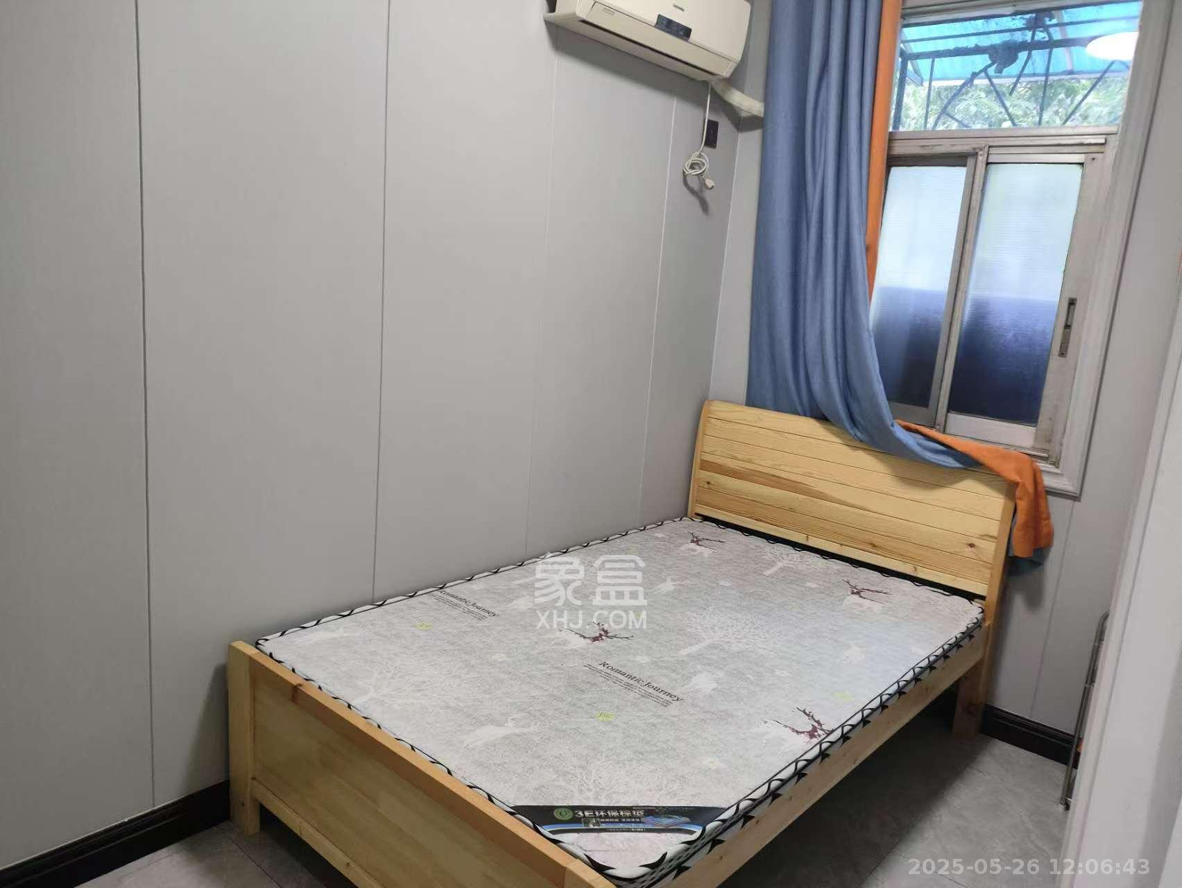 牛婆塘社区  2室1厅1卫   1600.00元/月室内图