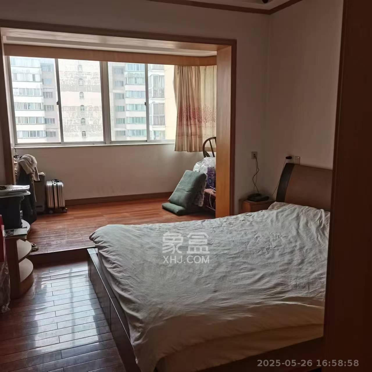 湘农桥社区  3室2厅2卫    3900.0元/月 湘农桥社区  3室2厅2卫    3900.0元/月室内图