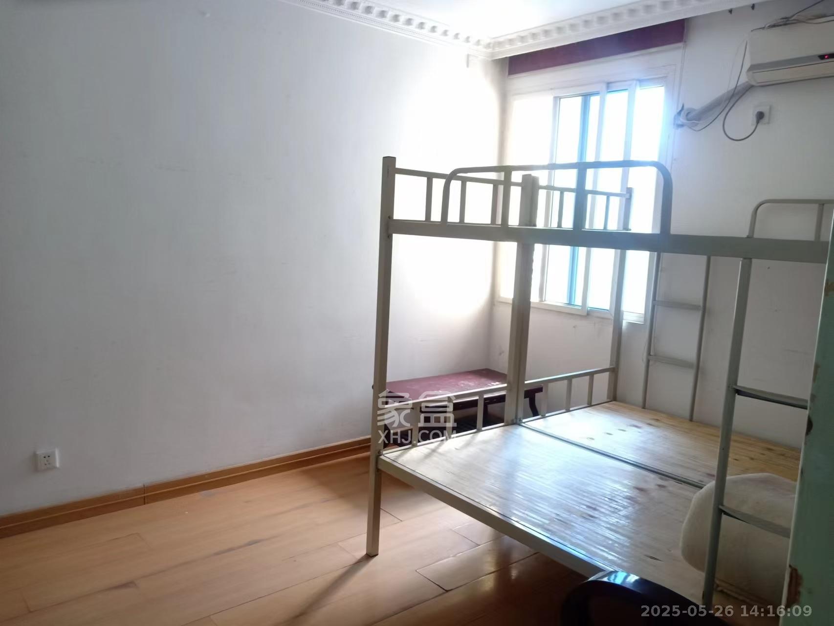 长钢社区（半边山宿舍区）  3室2厅1卫   2400.00元/月室内图