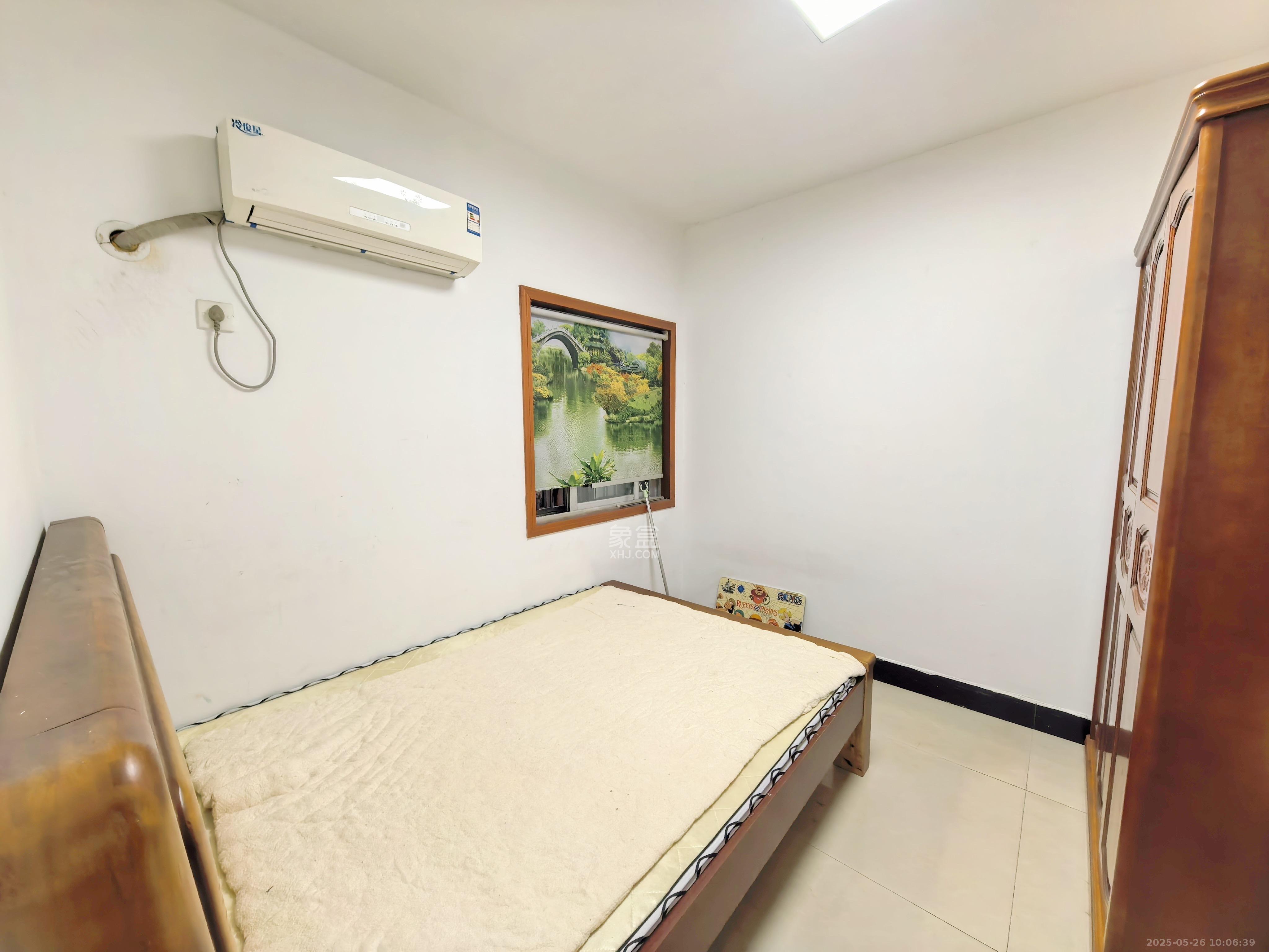 华菱新城地标  2室2厅1卫   2200.00元/月室内图