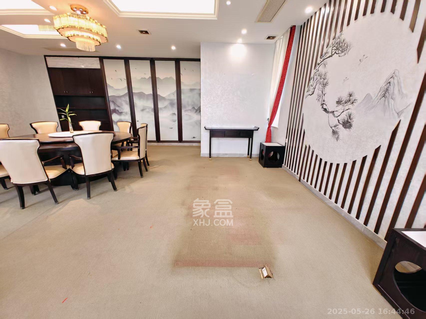 上庭苑  4室2厅2卫    5000.0元/月 上庭苑  4室2厅2卫    5000.0元/月室内图