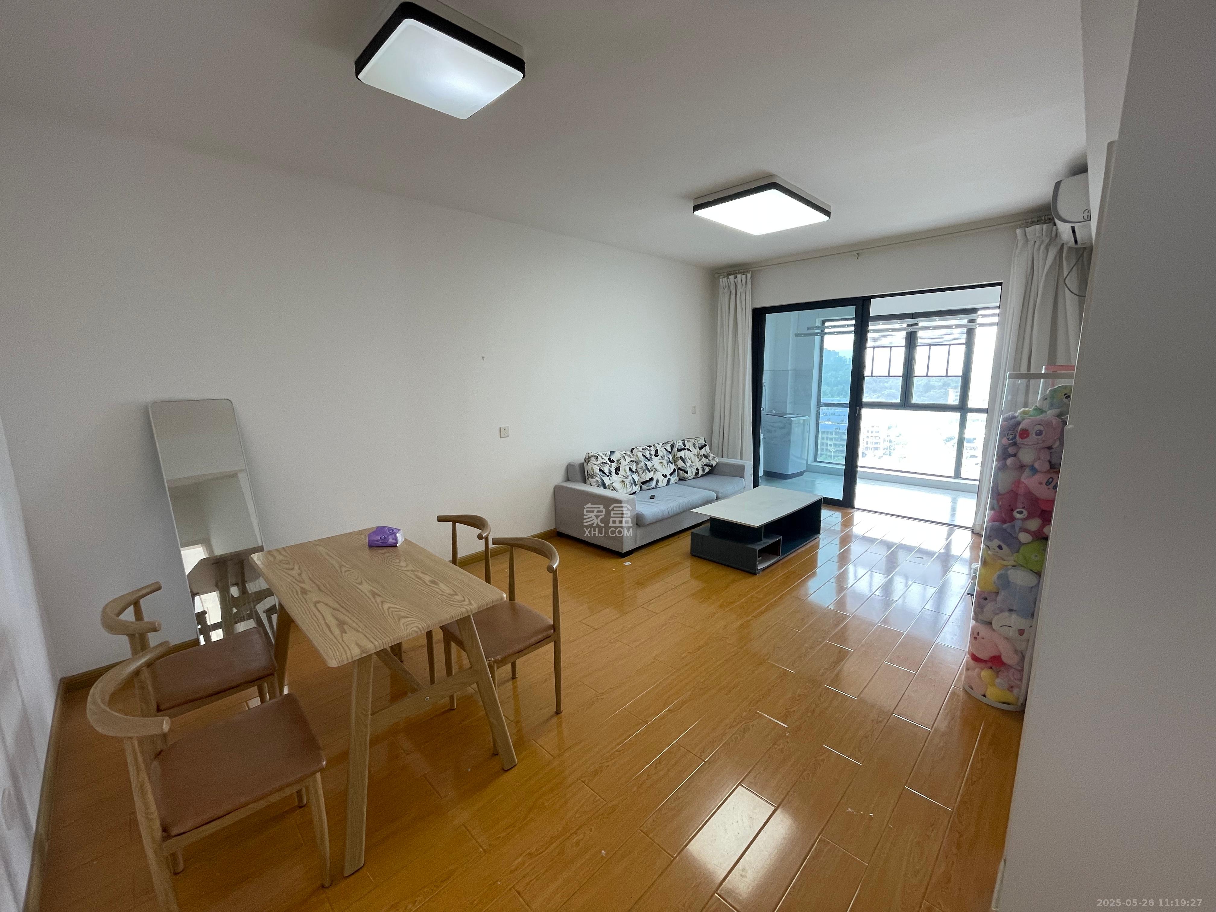 荣泰广场  2室2厅1卫   2100.00元/月室内图