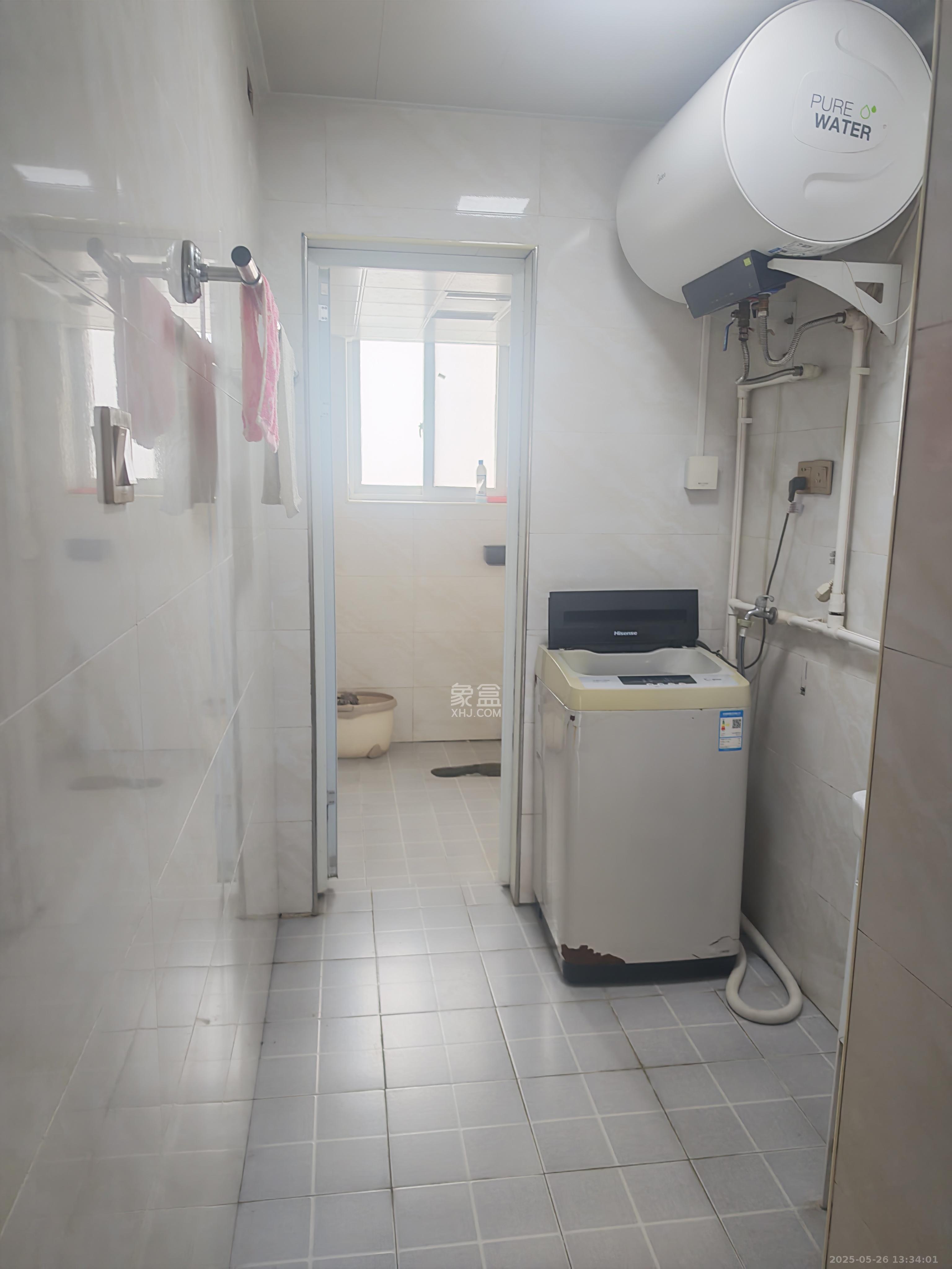 鑫天山城明珠  4室2厅1卫    1800.0元/月 鑫天山城明珠  4室2厅1卫    1800.0元/月室内图