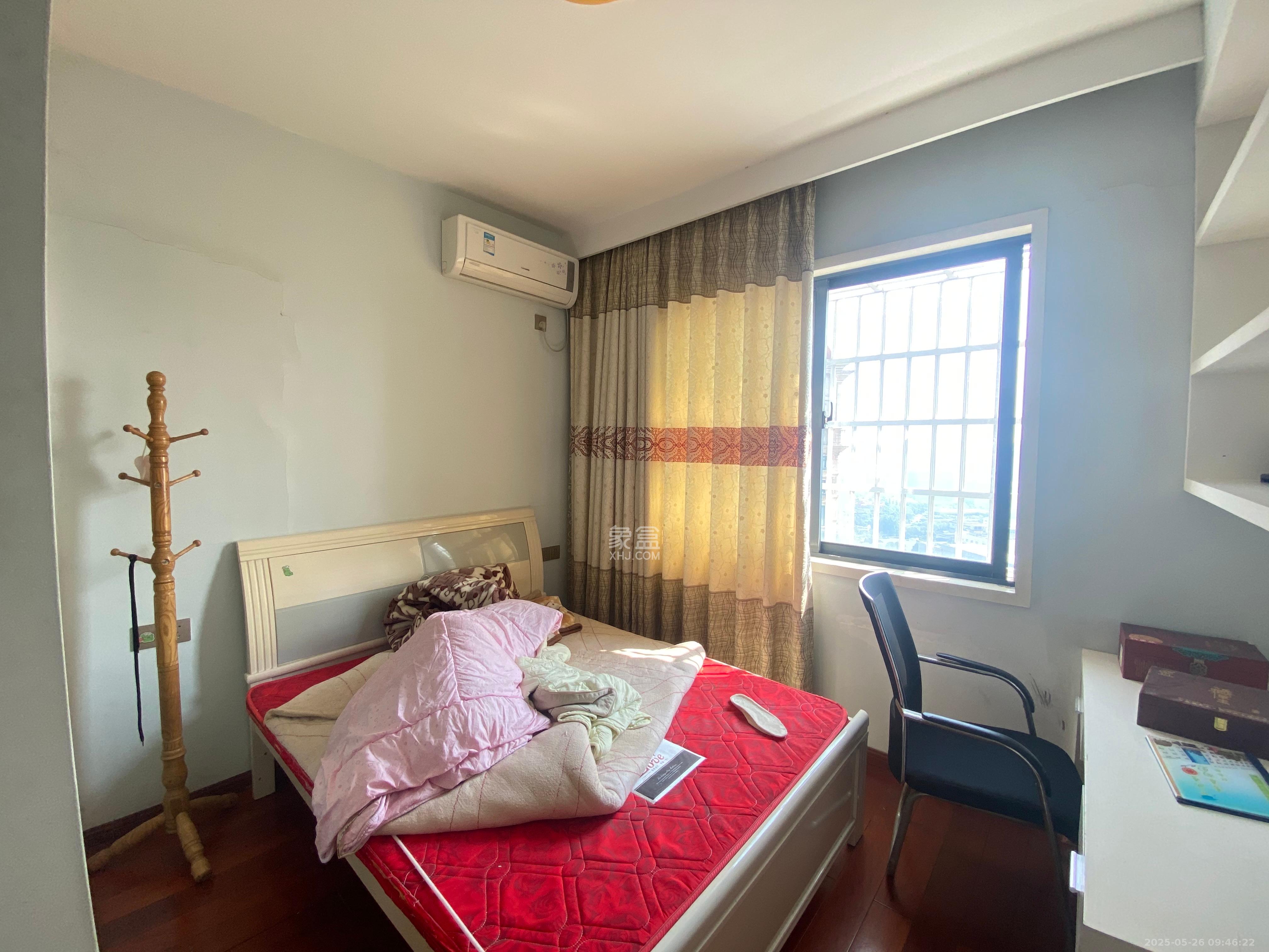 阳光锦城 3室2厅1卫 3100.0元/月 阳光锦城 3室2厅1卫 3100.0元/月室内图