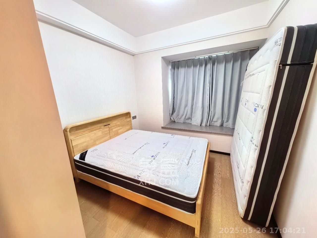 中海麓山境南区  3室2厅2卫   3100.00元/月室内图