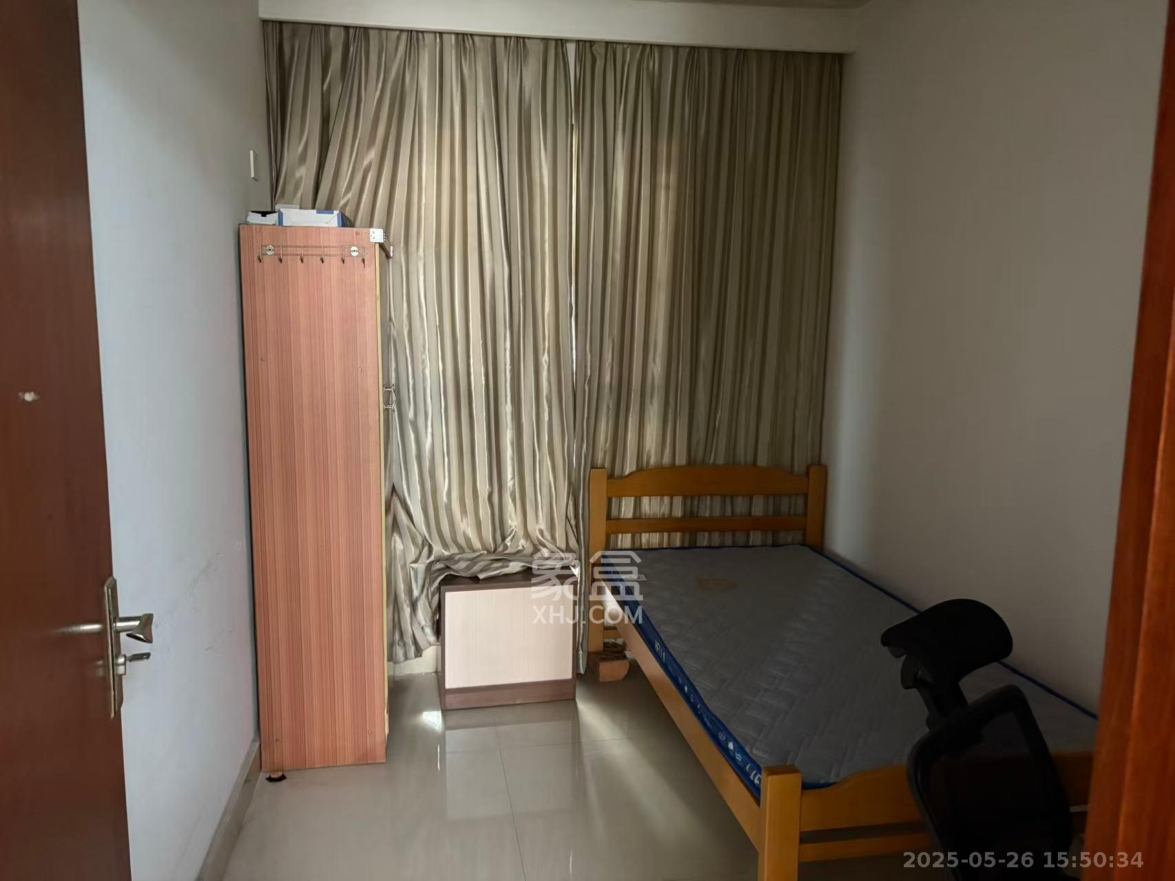 三一街区  1室2厅1卫    1650.0元/月 三一街区  1室2厅1卫    1650.0元/月室内图