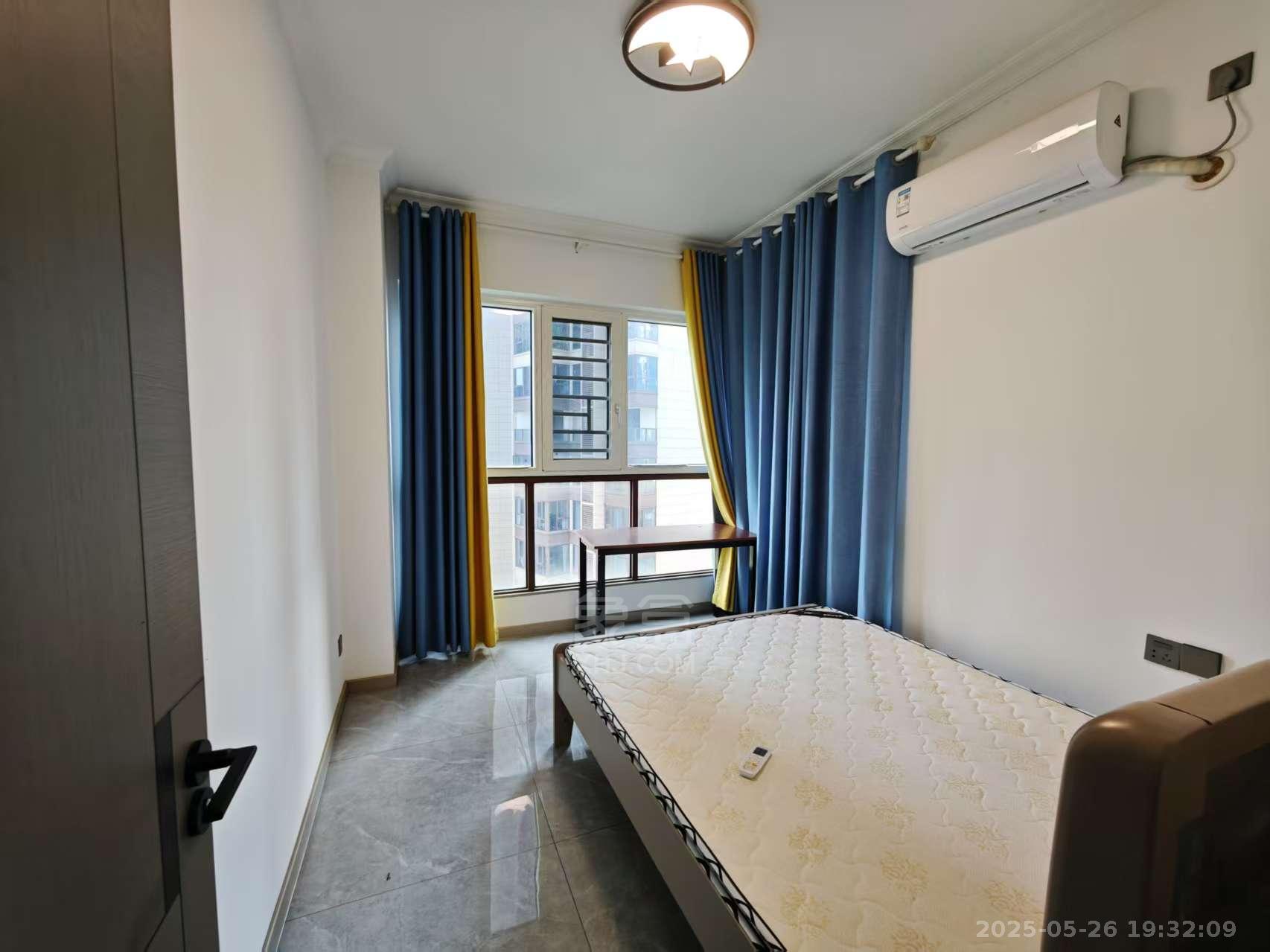 金轮津桥华府 3室2厅1卫 1800.0元/月 金轮津桥华府 3室2厅1卫 1800.0元/月室内图