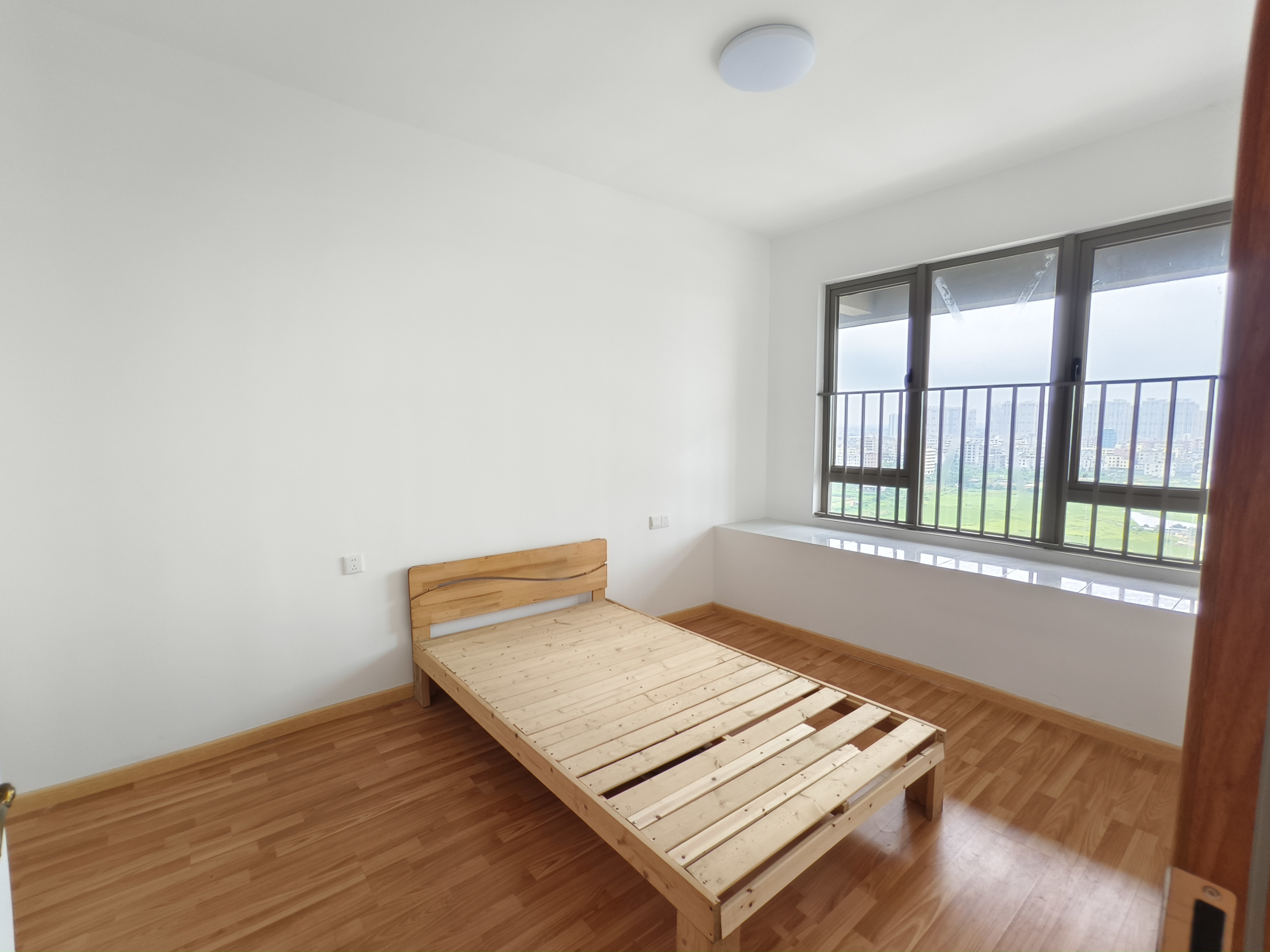 北辰府  3室2厅2卫   1500.00元/月室内图