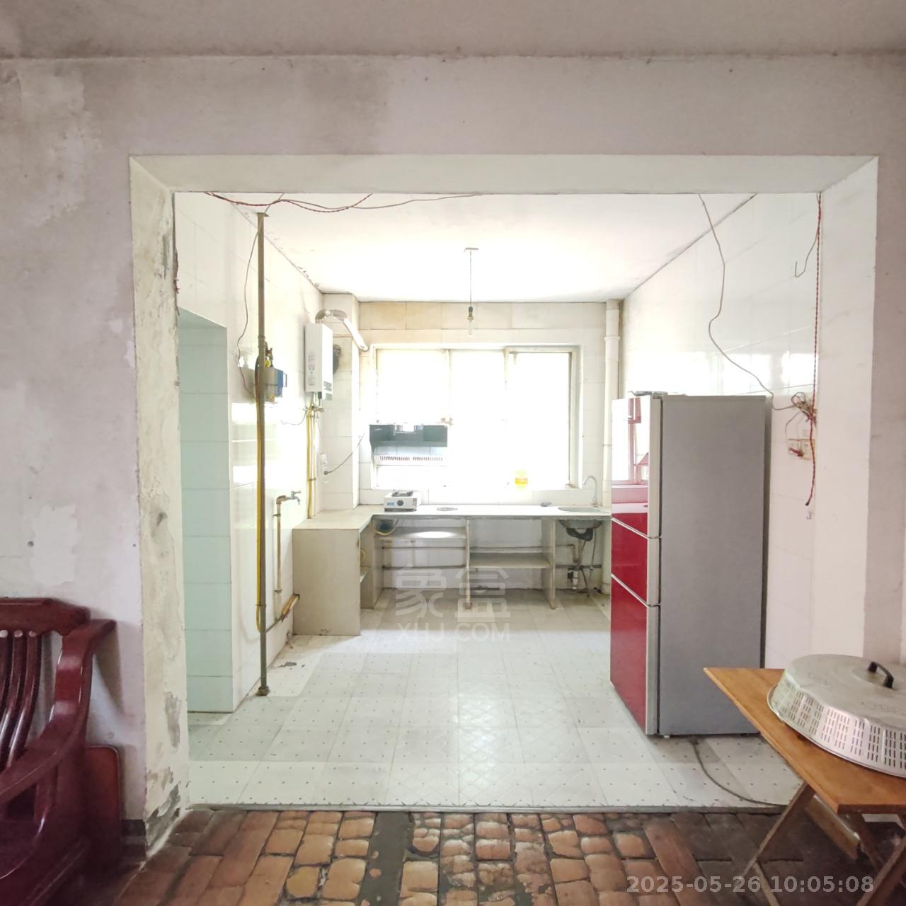 佳信小区 2室1厅1卫 600.0元/月 佳信小区 2室1厅1卫 600.0元/月室内图