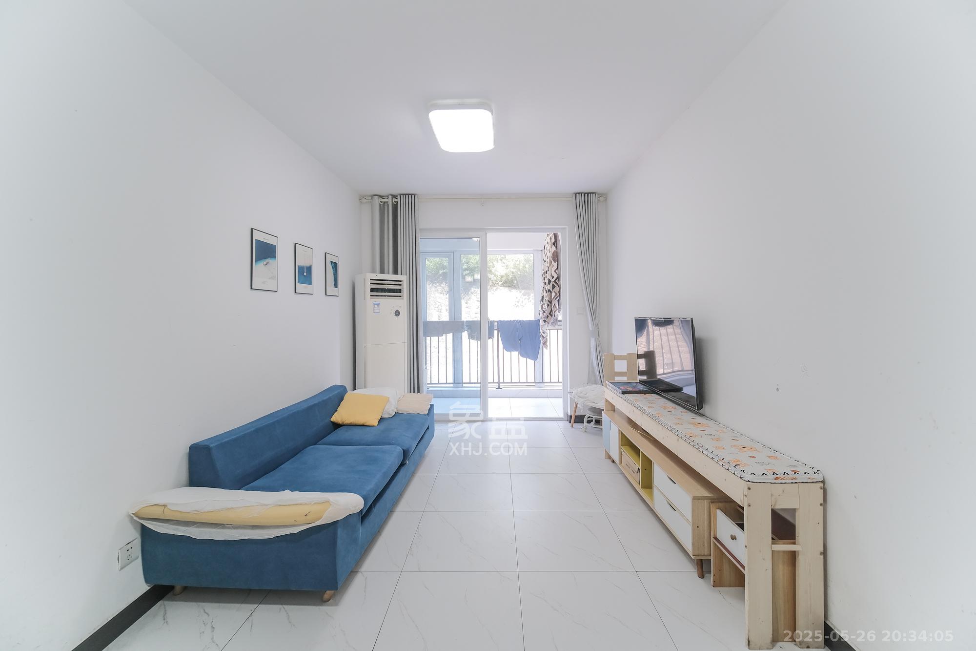 荣盛花语城 1室2厅1卫 56.0万 荣盛花语城 1室2厅1卫 56.0万客厅