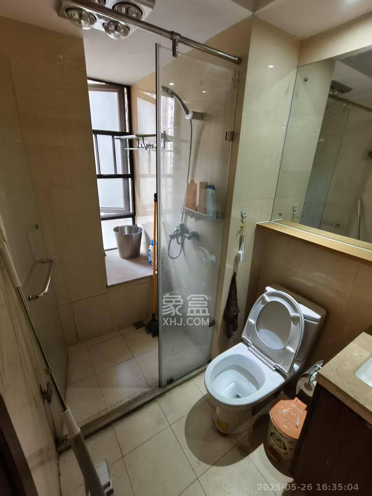 时代倾城一期  3室2厅2卫   2200.00元/月室内图