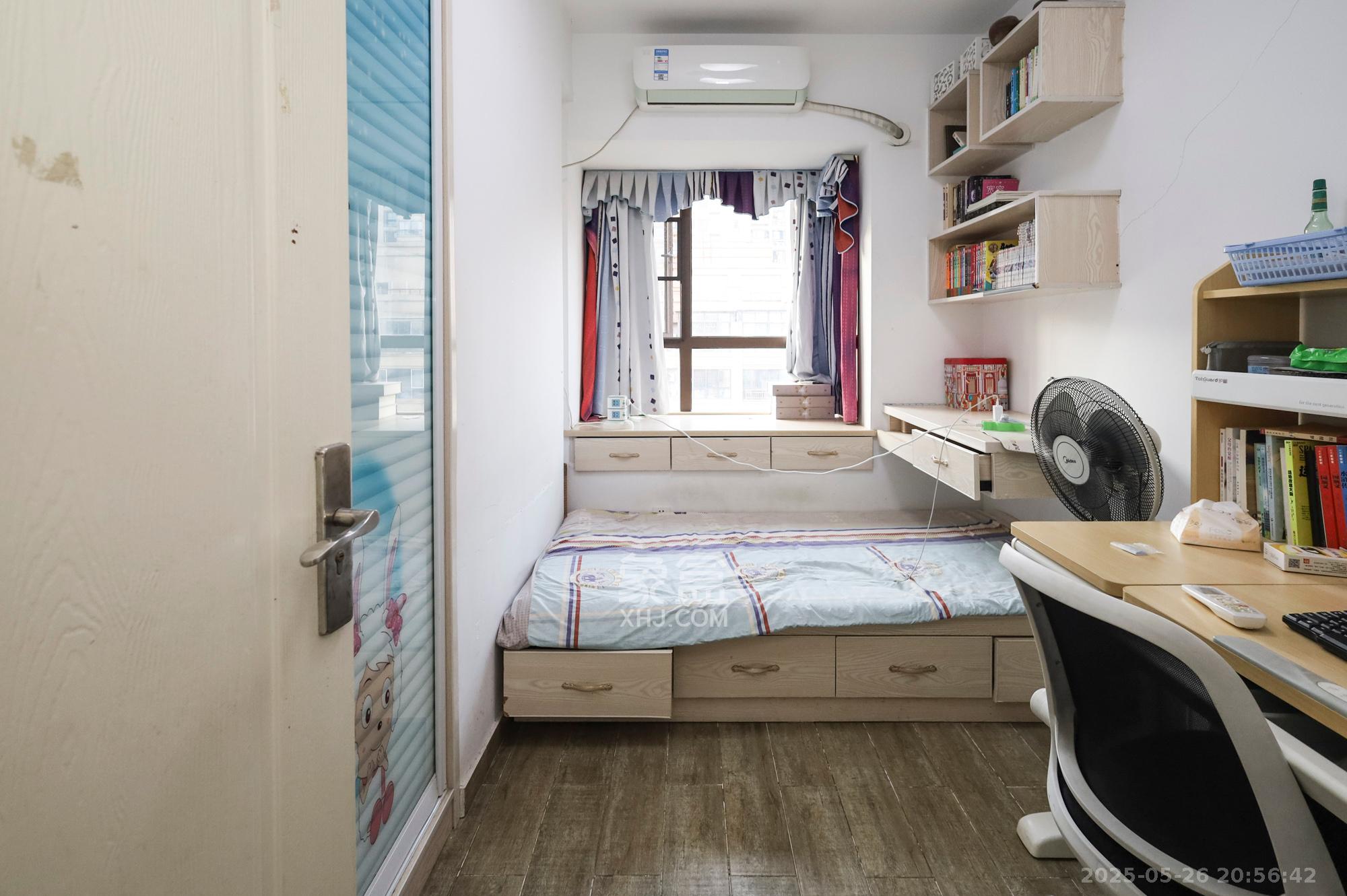 山语城二期 3室2厅1卫 63.0万 山语城二期 3室2厅1卫 63.0万卧室