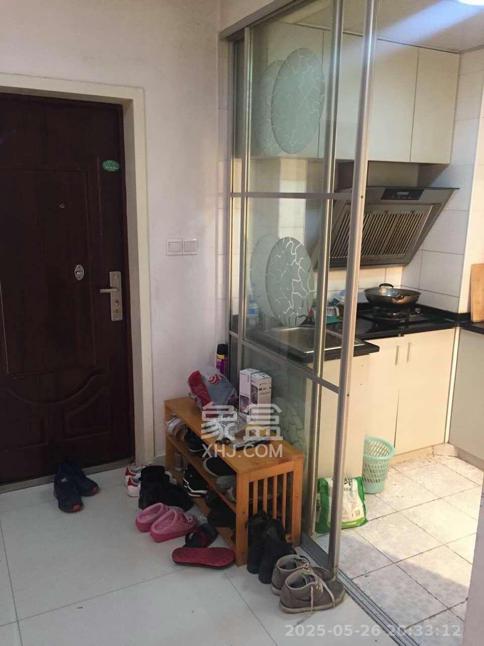 华府壹航线 1室1厅1卫 1700.0元/月 华府壹航线 1室1厅1卫 1700.0元/月室内图