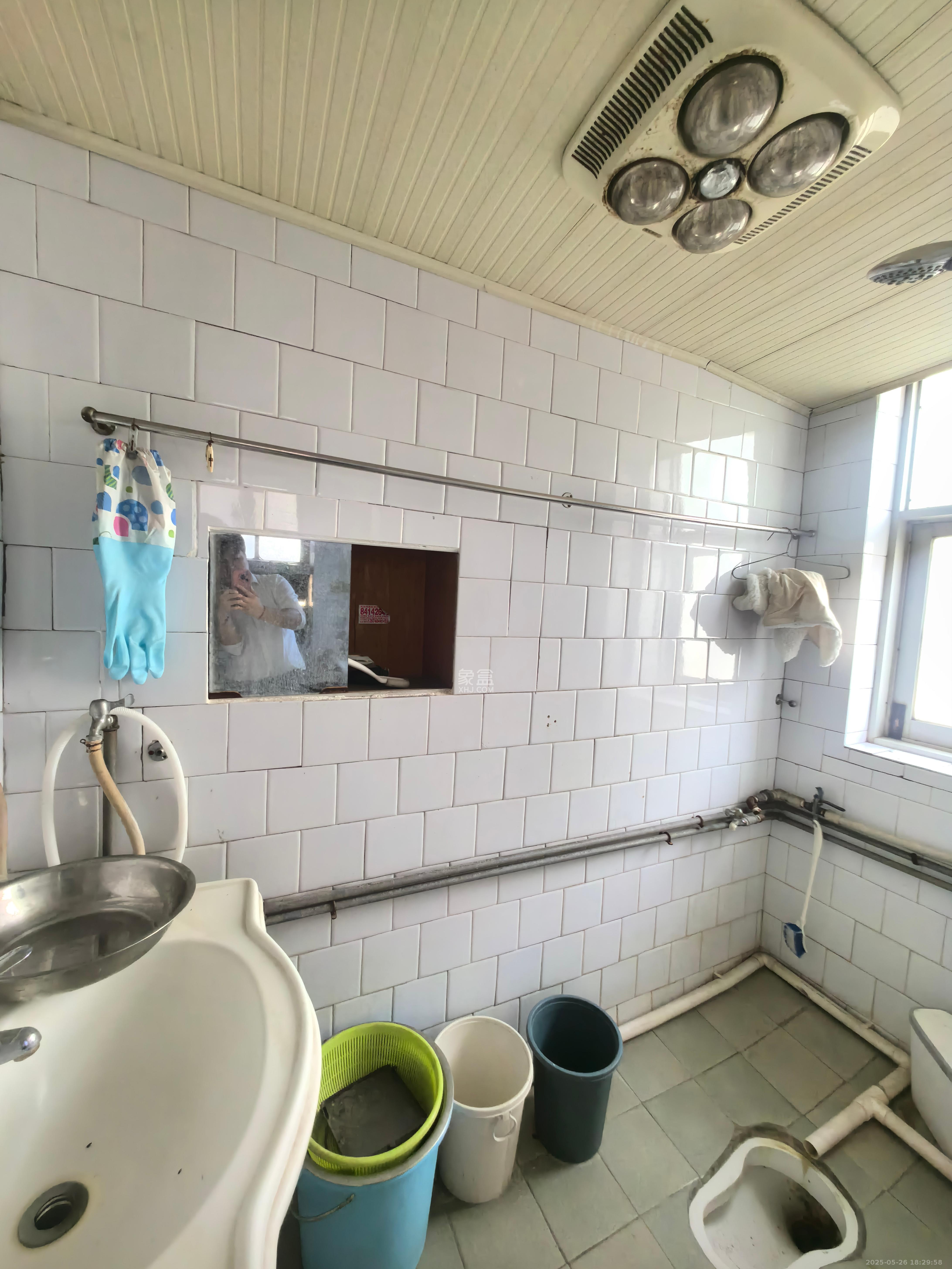 湖橡宿舍/湖橡小区  3室1厅1卫   1500.00元/月室内图