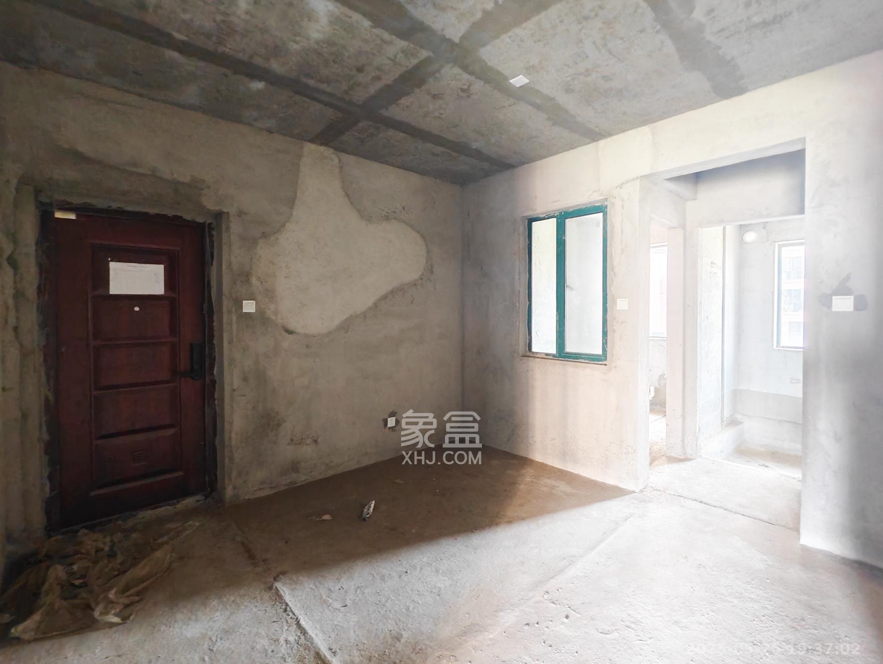 博长山水香颐 4室2厅2卫 92.00万 博长山水香颐 4室2厅2卫 92.00万其他