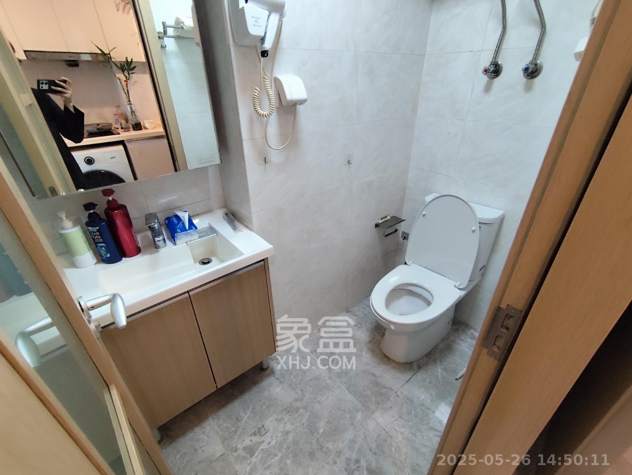 卓越浅水湾  1室0厅0卫   1600.00元/月室内图