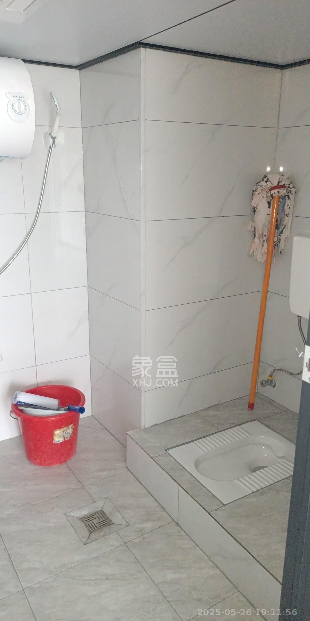 九玺铭城(九玺华府) 1室1厅1卫 1700.0元/月 九玺铭城(九玺华府) 1室1厅1卫 1700.0元/月室内图