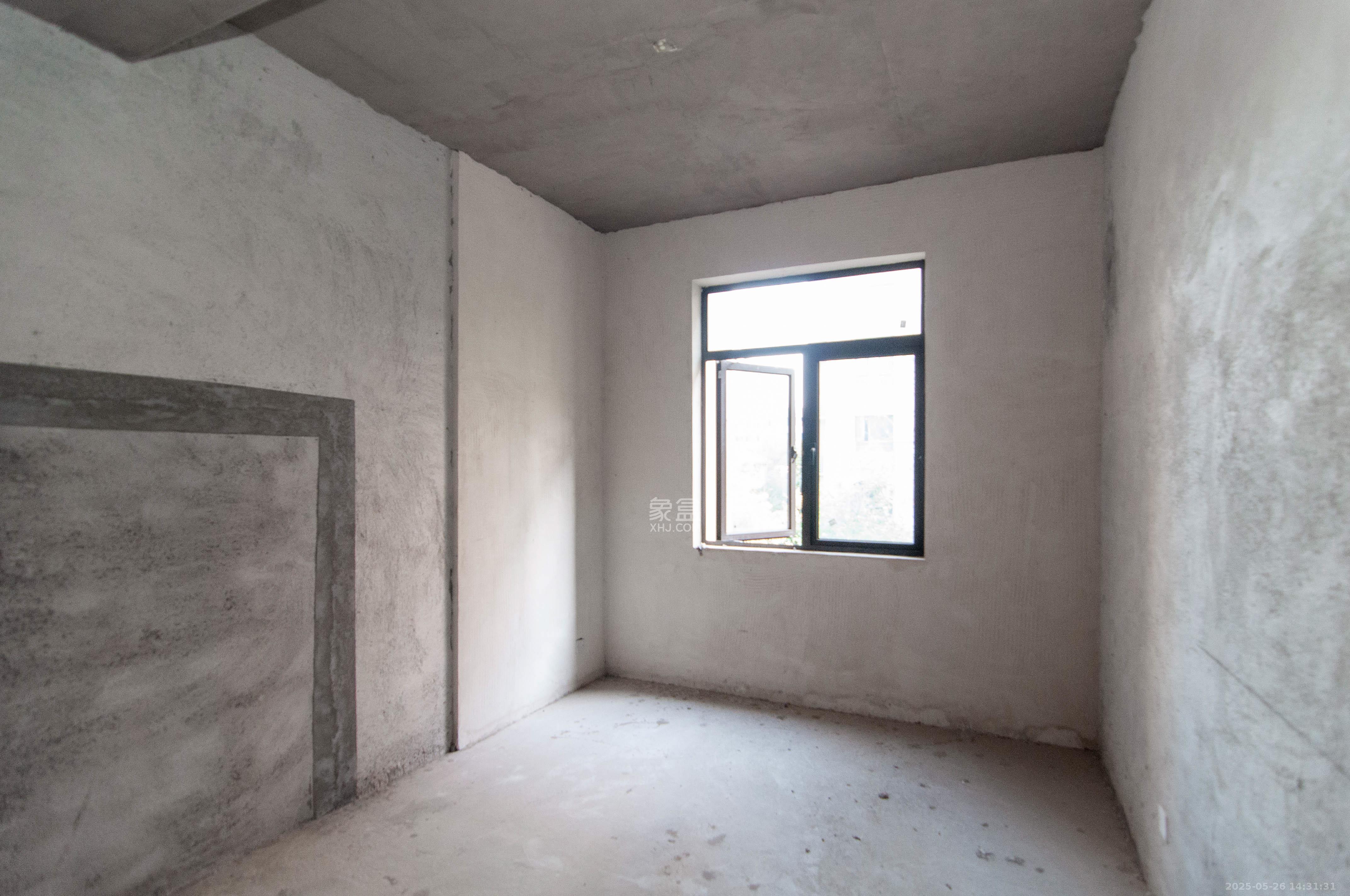 振业城二期 5室2厅3卫 1066.0万 振业城二期 5室2厅3卫 1066.0万其他