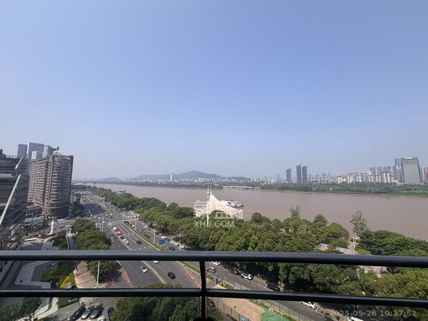 华盛新外滩  4室2厅2卫   5000.00元/月室内图
