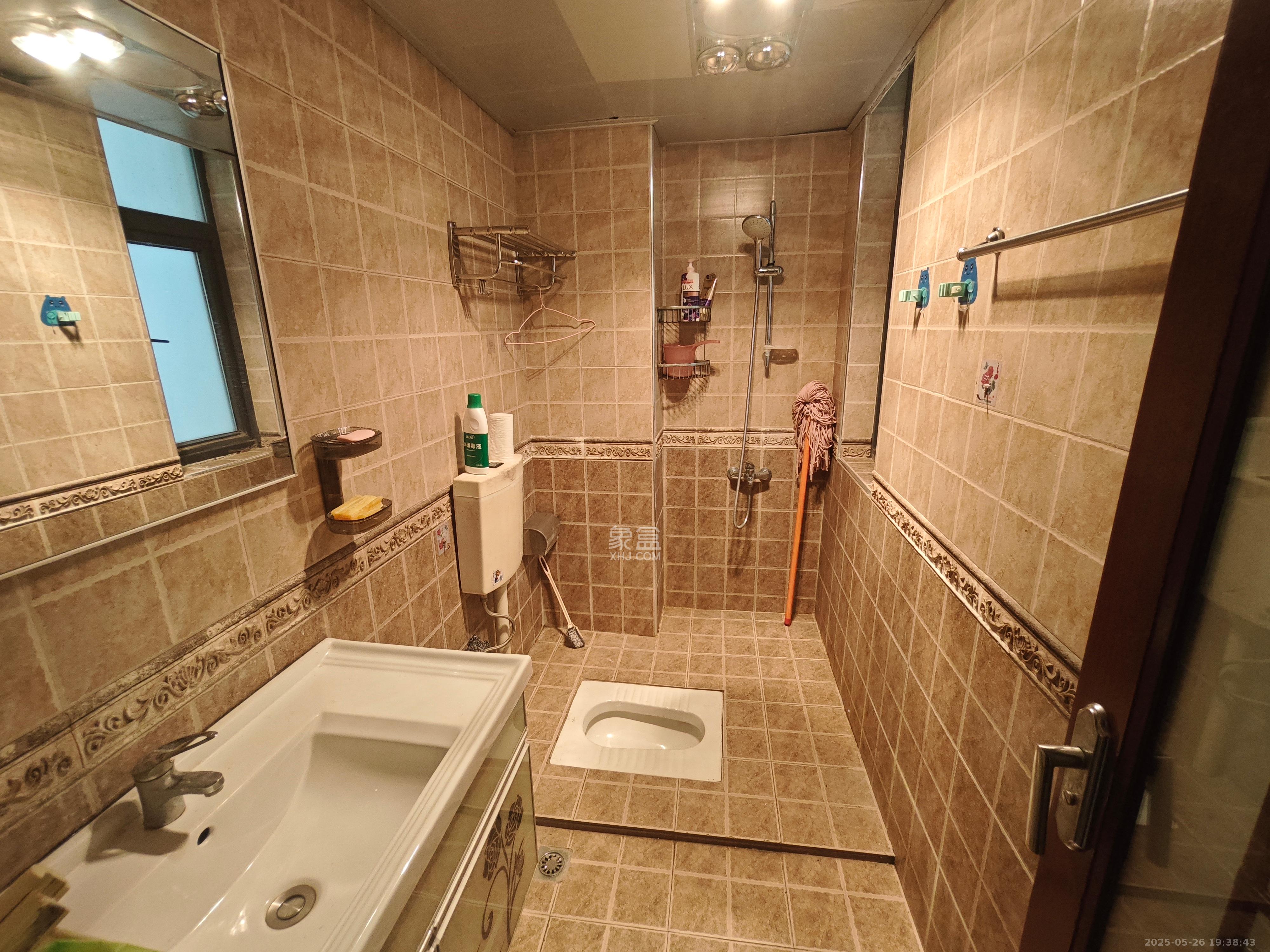 美林银谷 3室2厅2卫 3000.0元/月 美林银谷 3室2厅2卫 3000.0元/月室内图