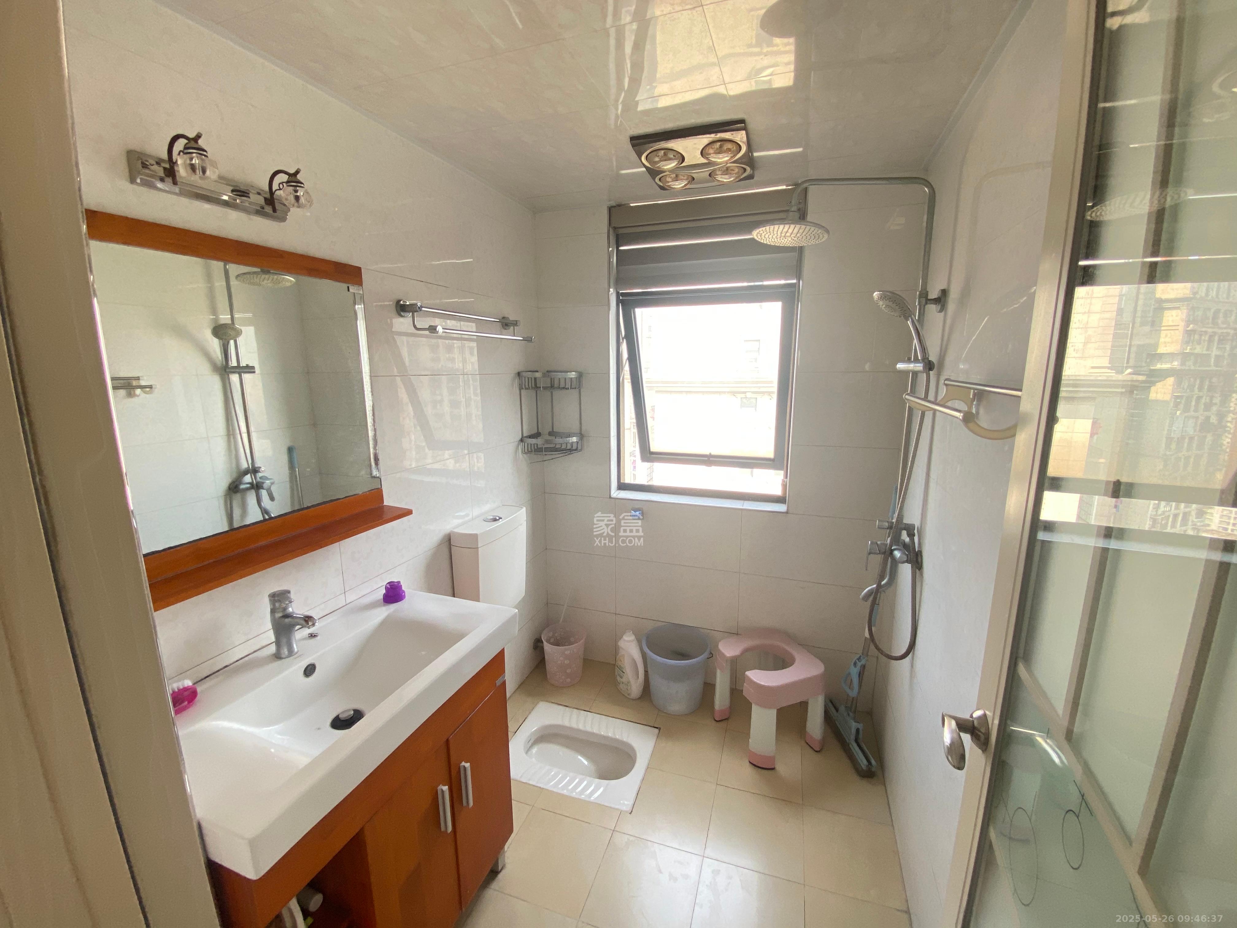 阳光锦城 3室2厅1卫 3100.0元/月 阳光锦城 3室2厅1卫 3100.0元/月室内图