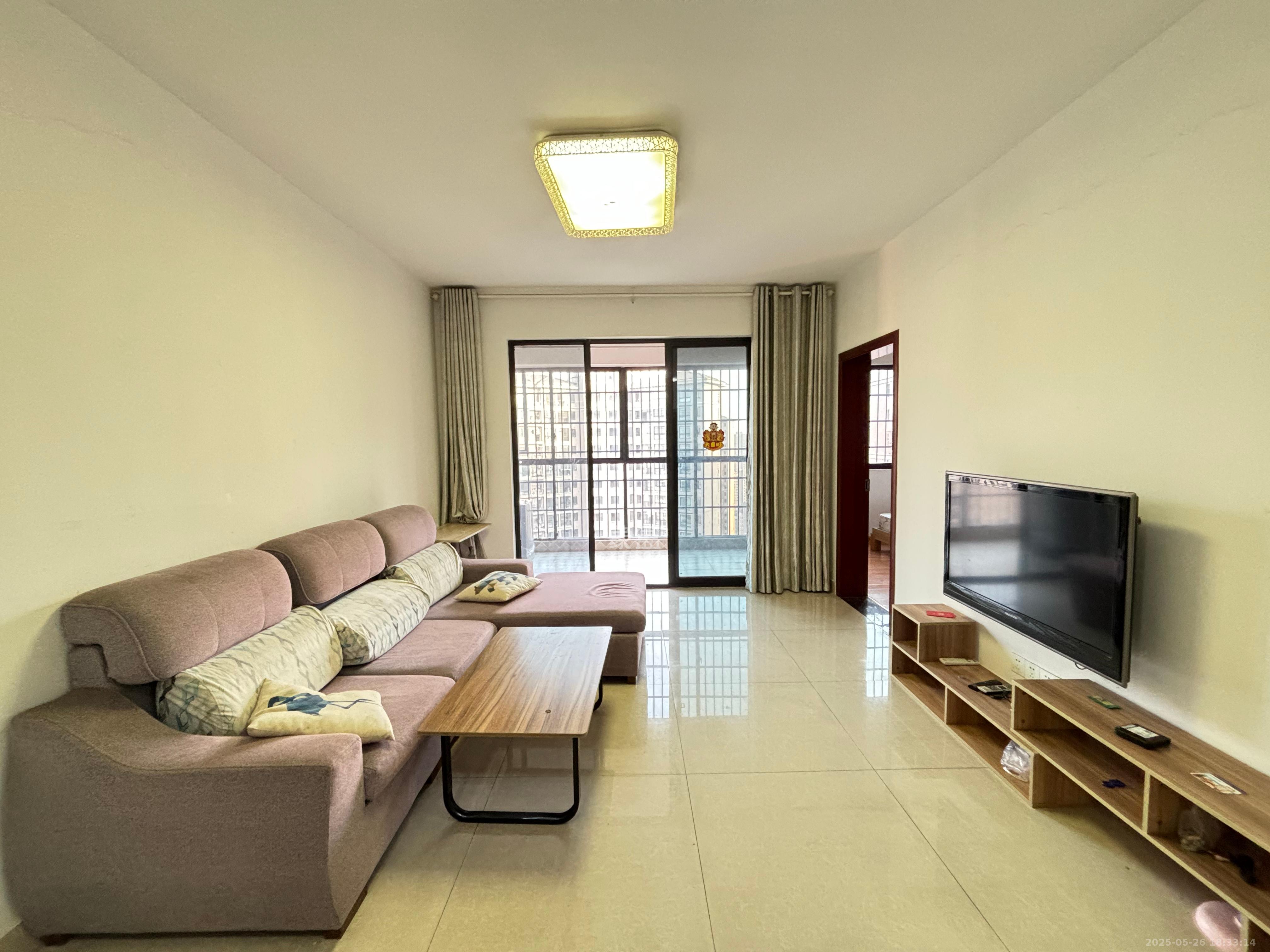 康桥长郡  3室2厅1卫    1900.0元/月 康桥长郡  3室2厅1卫    1900.0元/月室内图