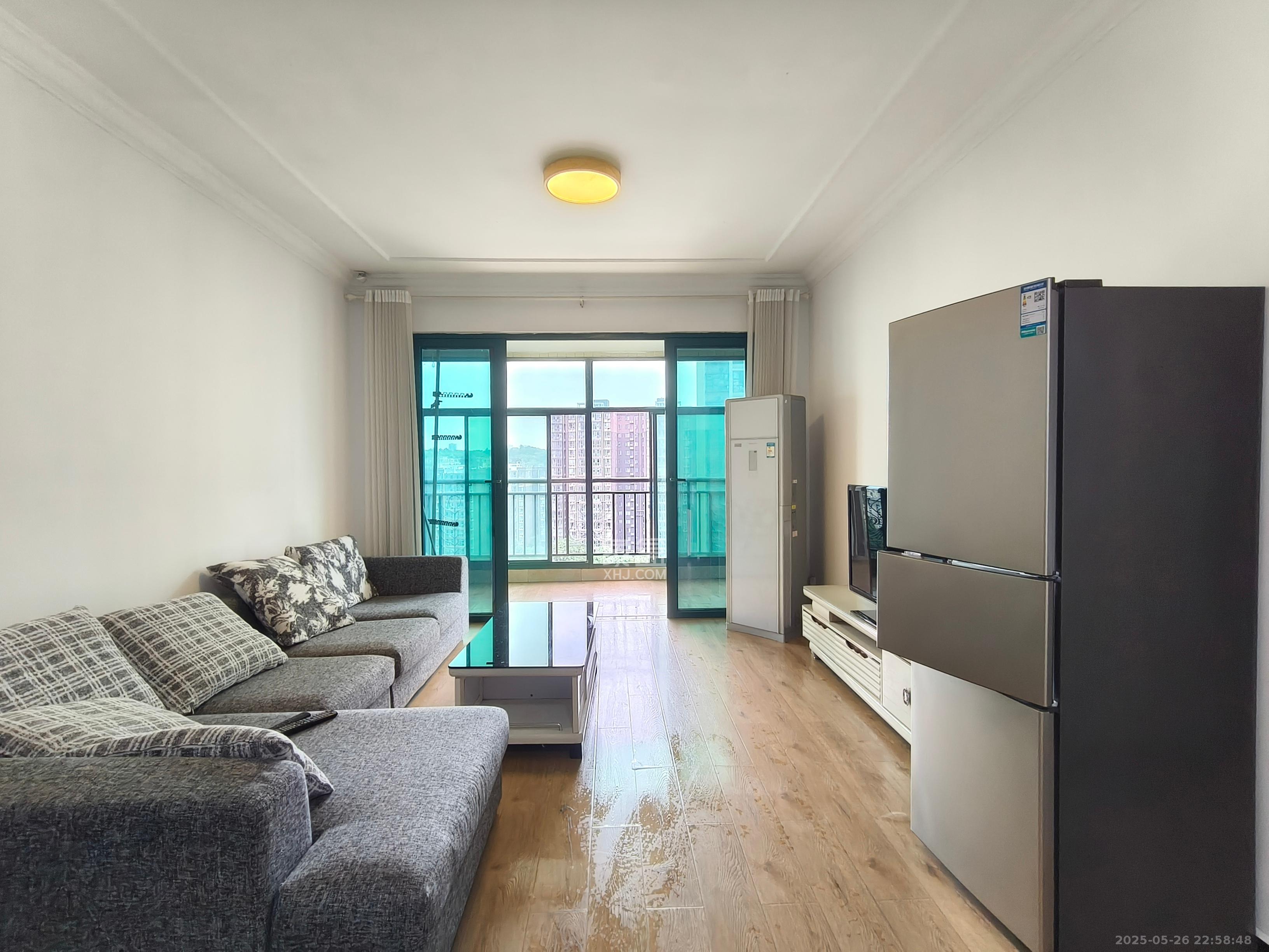 恒大城 3室2厅1卫 2300.0元/月 恒大城 3室2厅1卫 2300.0元/月室内图